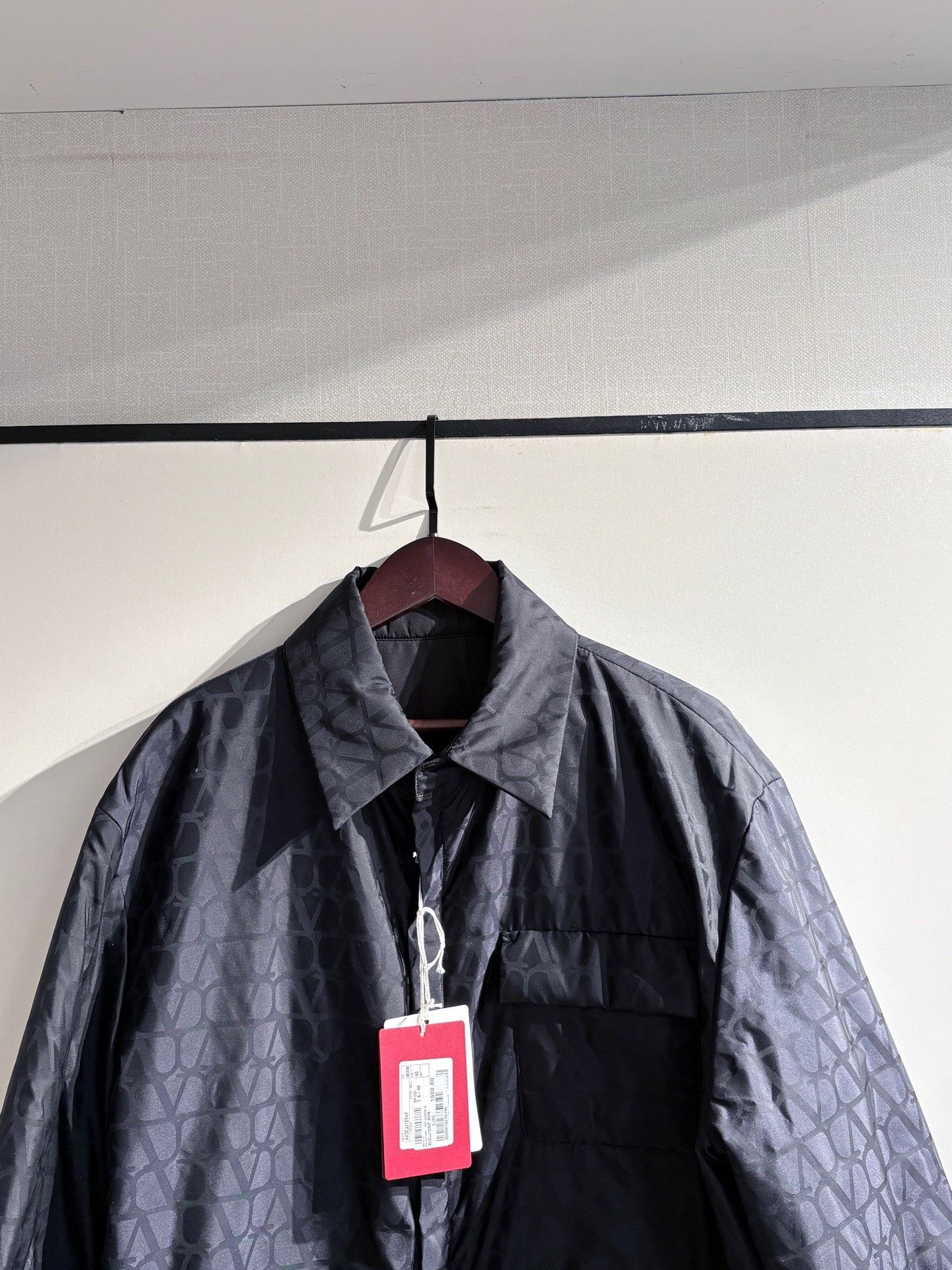 Valentino VALENTINO Men's Classic Black Jacket Size US M / EU 48-50 / 2 - 2 Thumbnail
