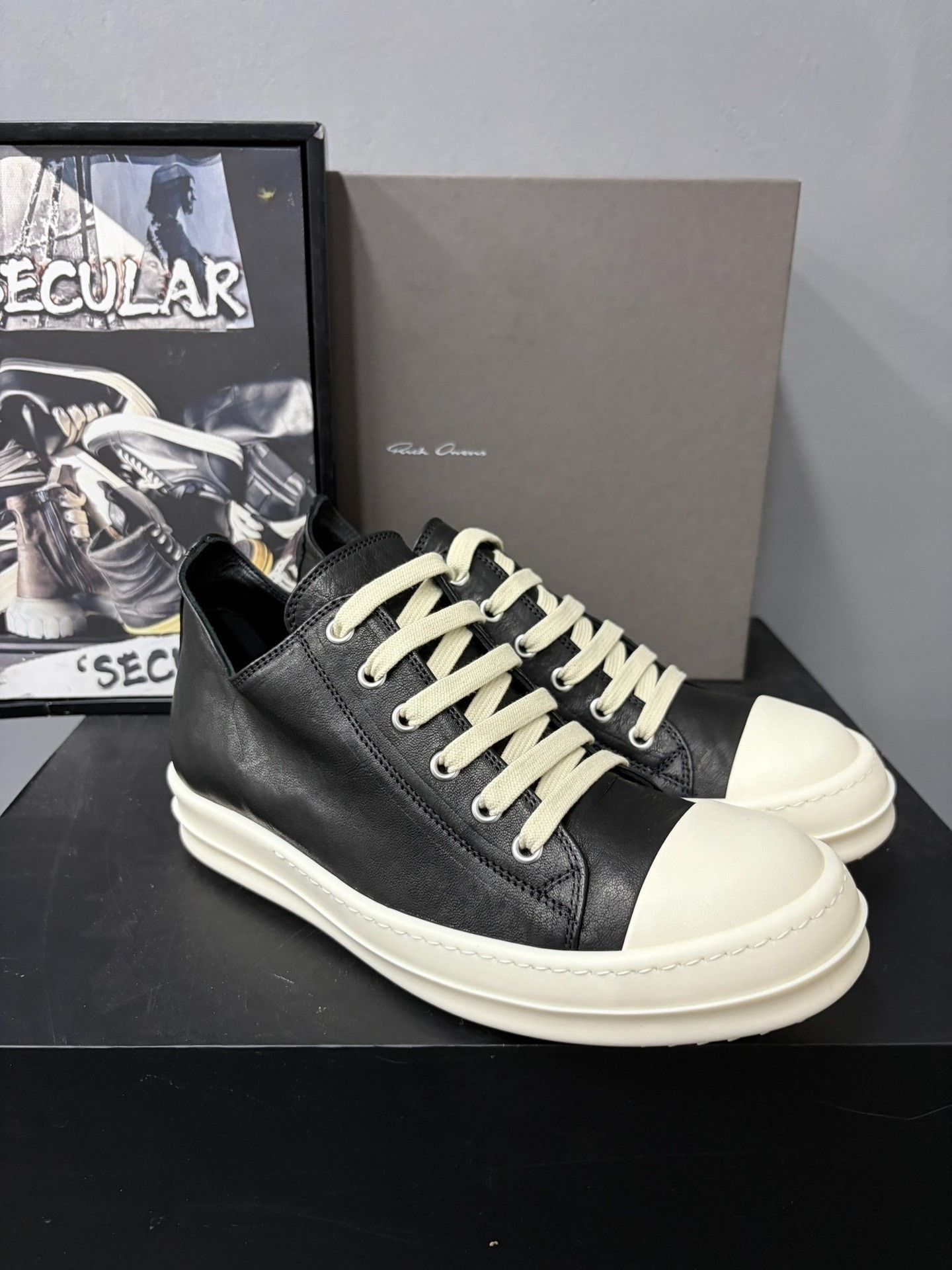 Rick Owens Rick Owens Black White Low-Top Sneakers Size US 7 / EU 40 - 3 Thumbnail
