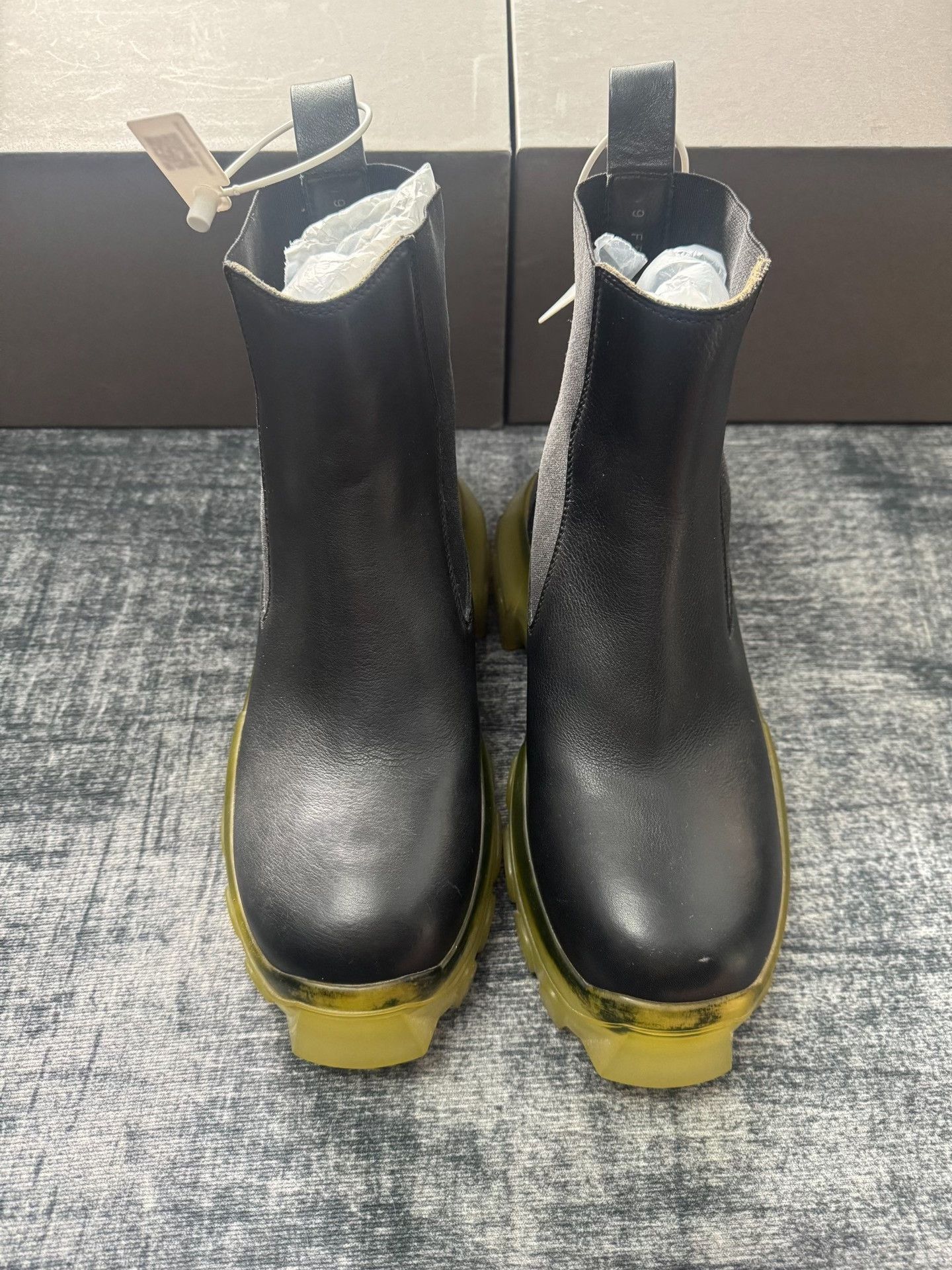 Rick Owens Rick Owens Transparent Octopus Sole Chelsea Boots Size US 5 / IT 35 - 2 Thumbnail