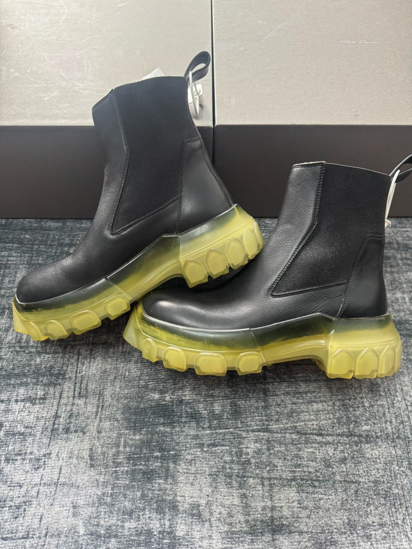 Rick Owens Rick Owens Transparent Octopus Sole Chelsea Boots Size US 5 / IT 35 - 3 Thumbnail