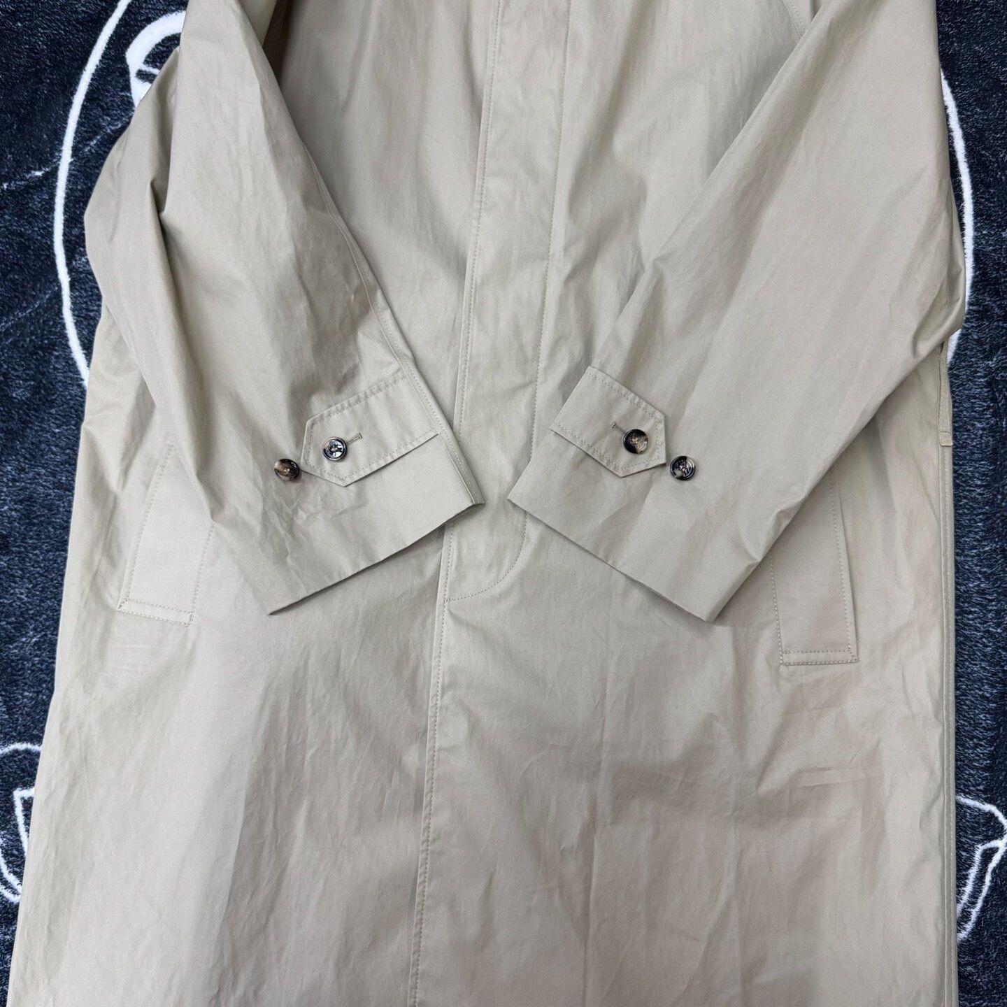 Burberry Burberry Beige Trench Coat Size US L / EU 52-54 / 3 - 2 Thumbnail