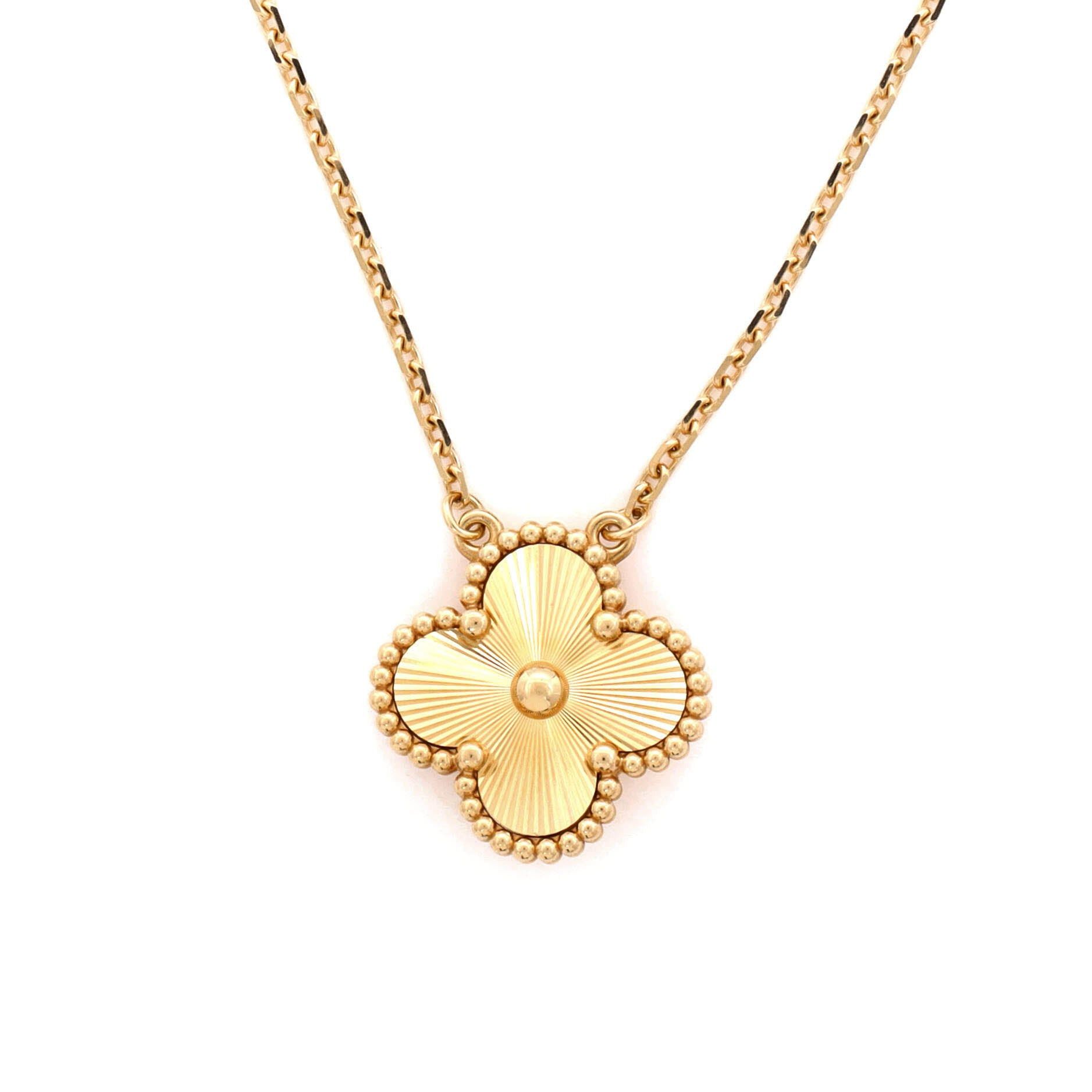 Van Cleef & Arpels Vintage Alhambra Pendant Necklace Size ONE SIZE - 4 Thumbnail
