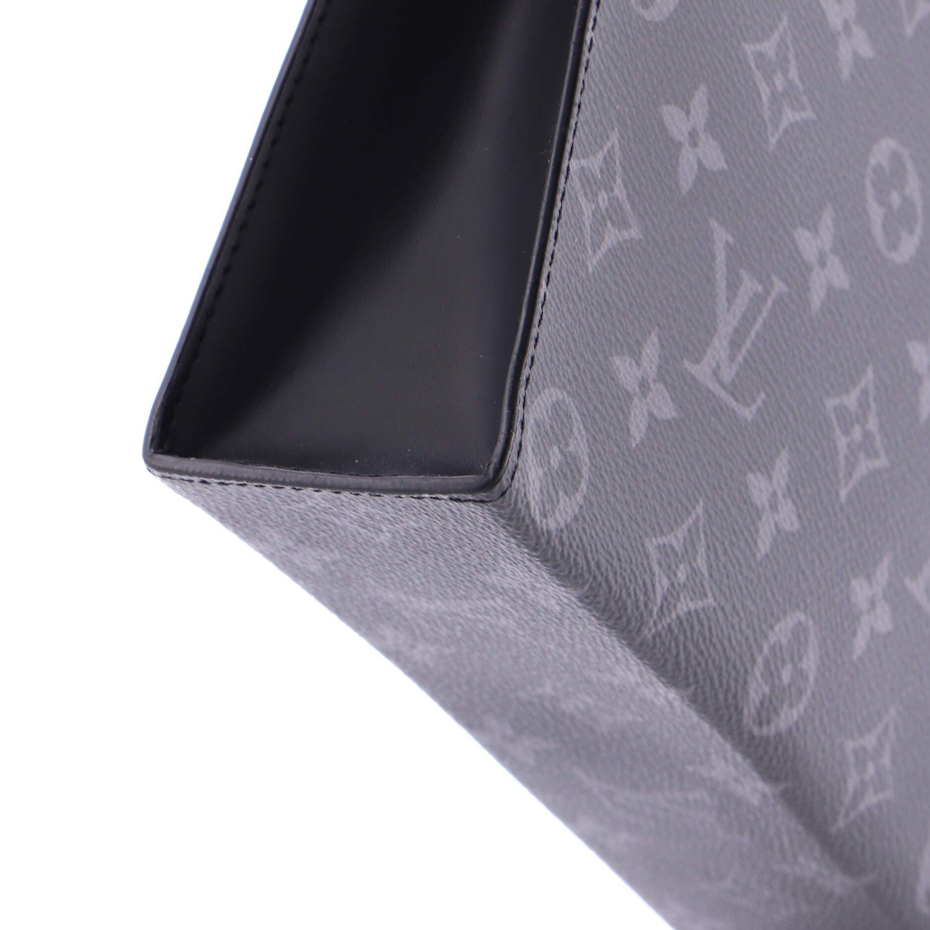 Louis Vuitton Pochette Voyage Size ONE SIZE - 6 Thumbnail