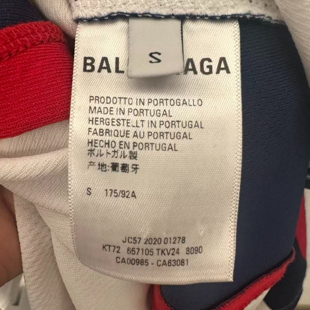 Balenciaga Balenciaga White Ice Hockey Jersey Size US S / EU 44-46 / 1 - 5 Thumbnail