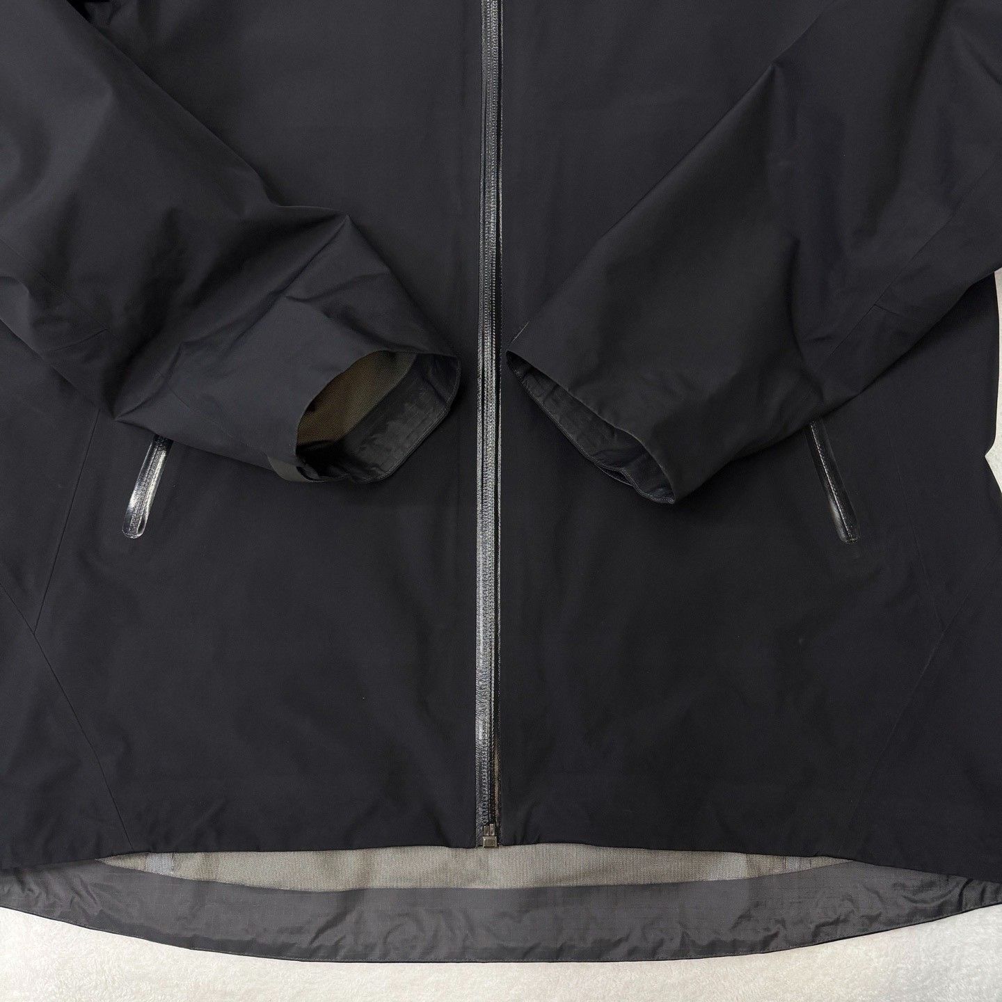 Arc'teryx Arcteryx Beta LT Black Hardshell Jacket Size US L / EU 52-54 / 3 - 2 Thumbnail