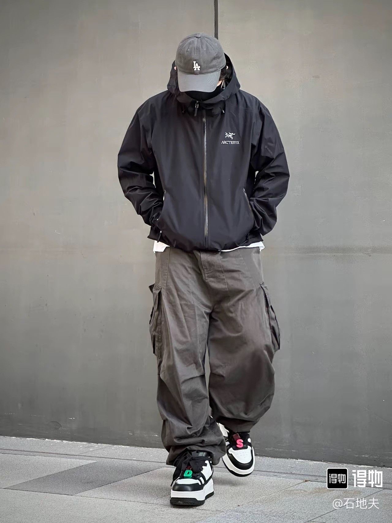 Arc'teryx Arcteryx Beta LT Black Hardshell Jacket Size US L / EU 52-54 / 3 - 8 Thumbnail