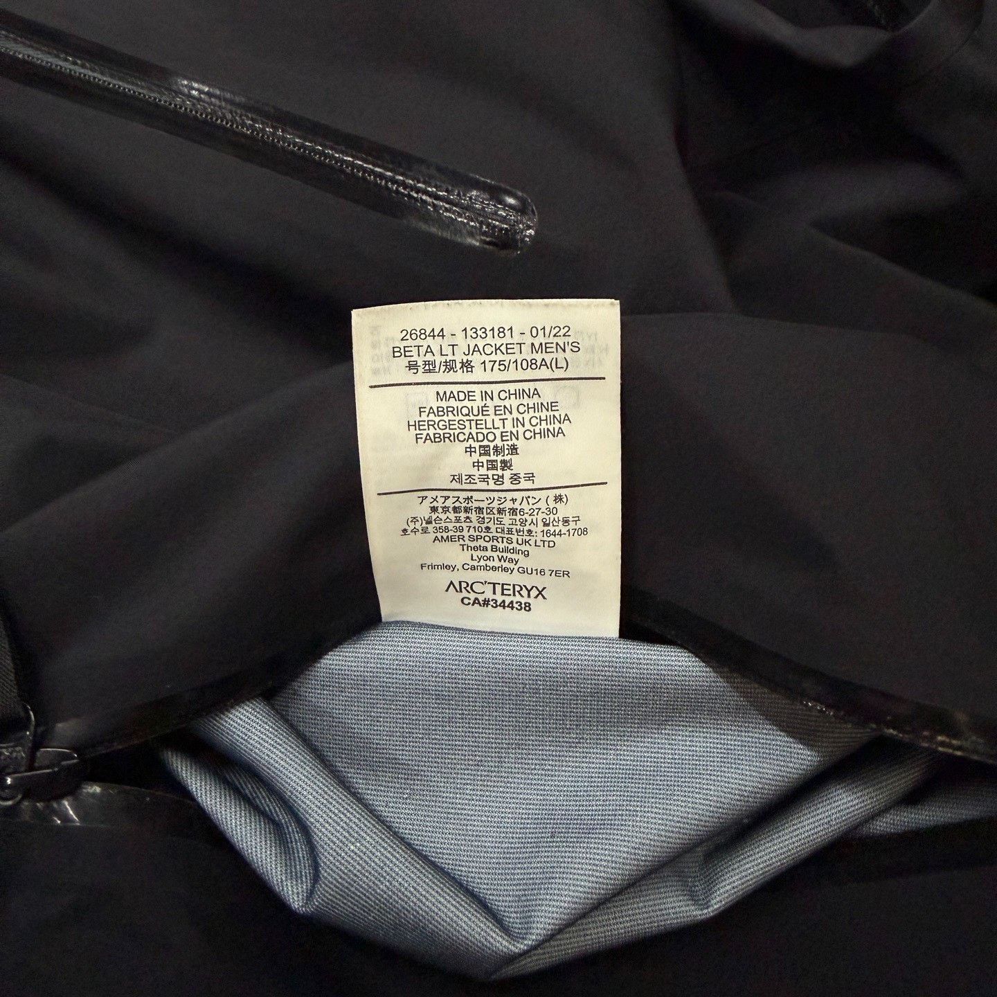 Arc'teryx Arcteryx Beta LT Black Hardshell Jacket Size US L / EU 52-54 / 3 - 5 Thumbnail