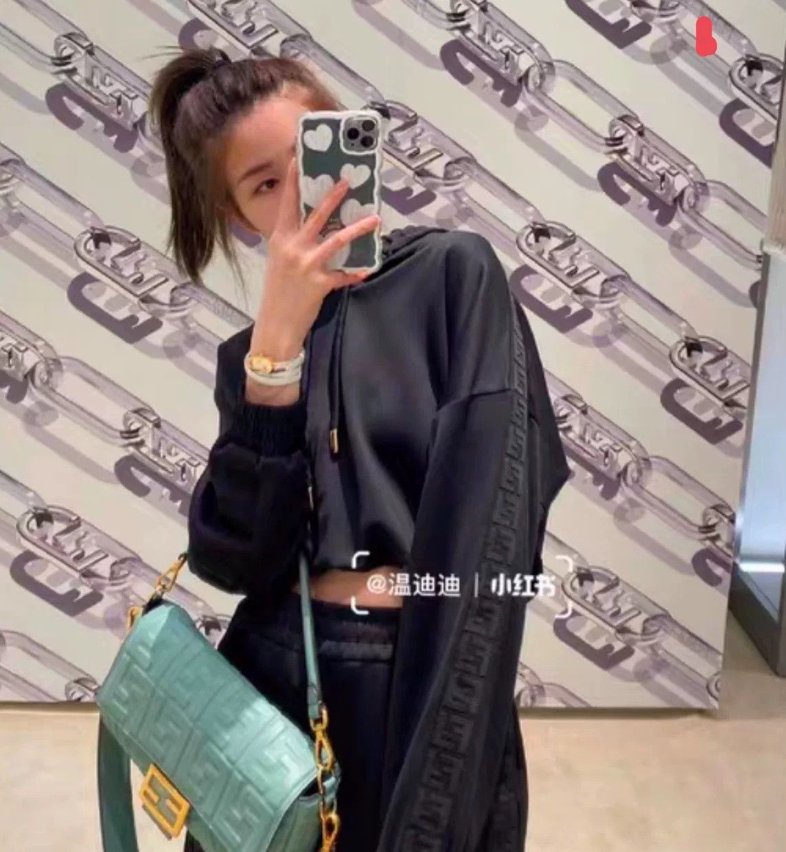 Fendi FENDI Black Cropped Drawstring Hoodie Size S / US 4 / IT 40 - 7 Thumbnail