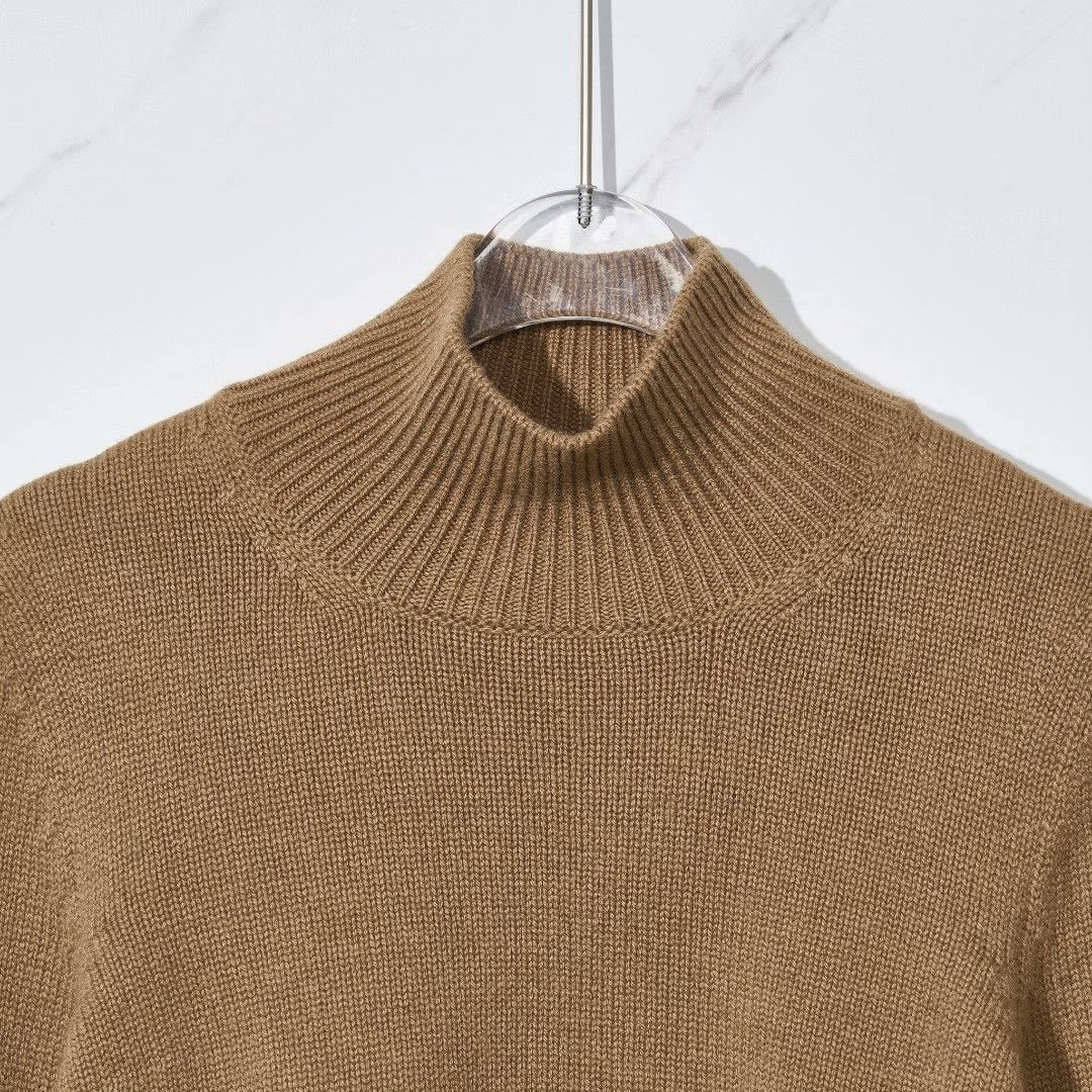 Fendi Fendi Women's High-Neck Cropped Cashmere Sweater Size S / US 4 / IT 40 - 2 Thumbnail