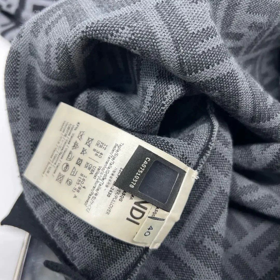 Fendi FENDI Gray FF Logo Knit Sweater Size US XXS / EU 40 - 4 Thumbnail