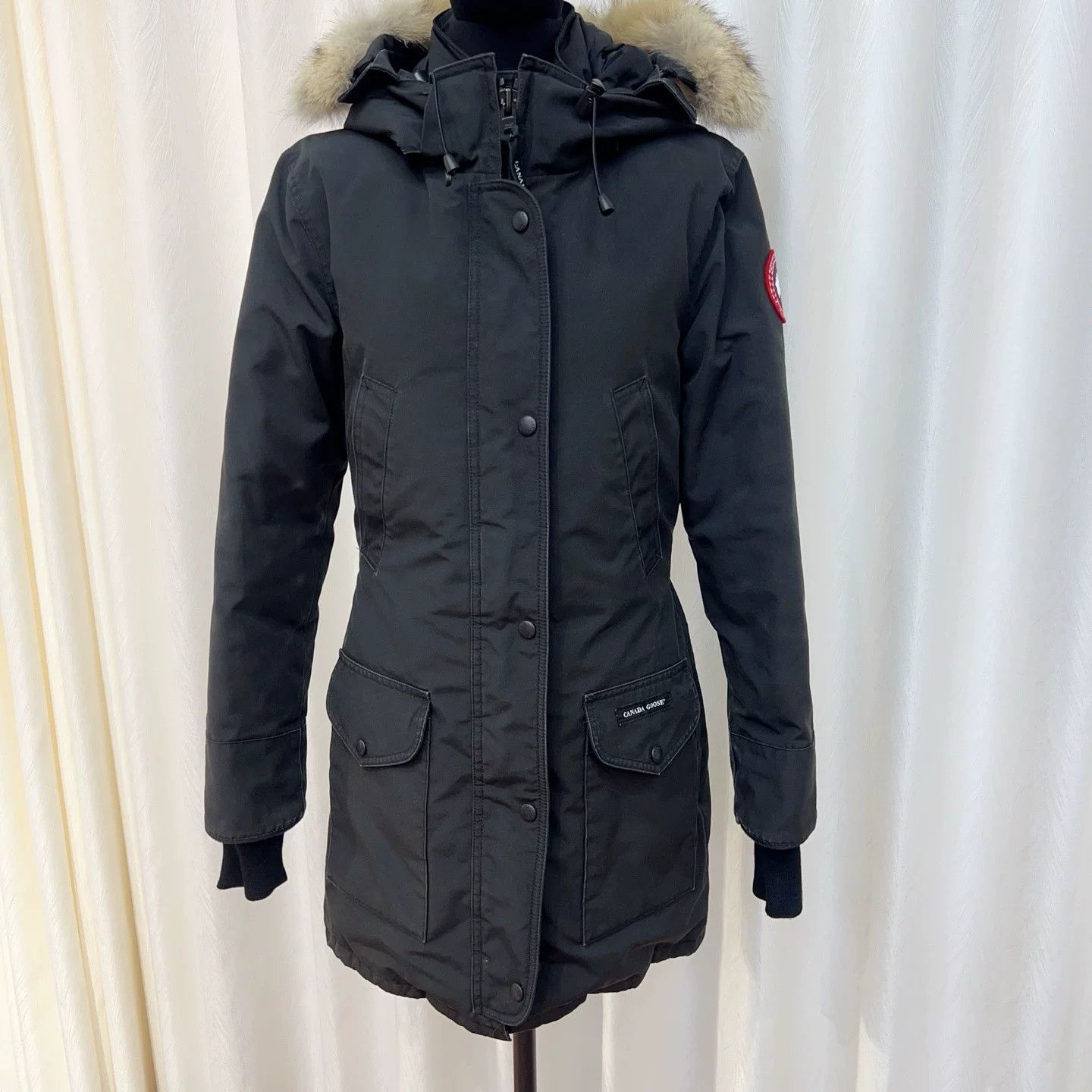 Canada Goose Canada Goose Black Down Jacket XS Size XS / US 0-2 / IT 36-38 - 2 Thumbnail