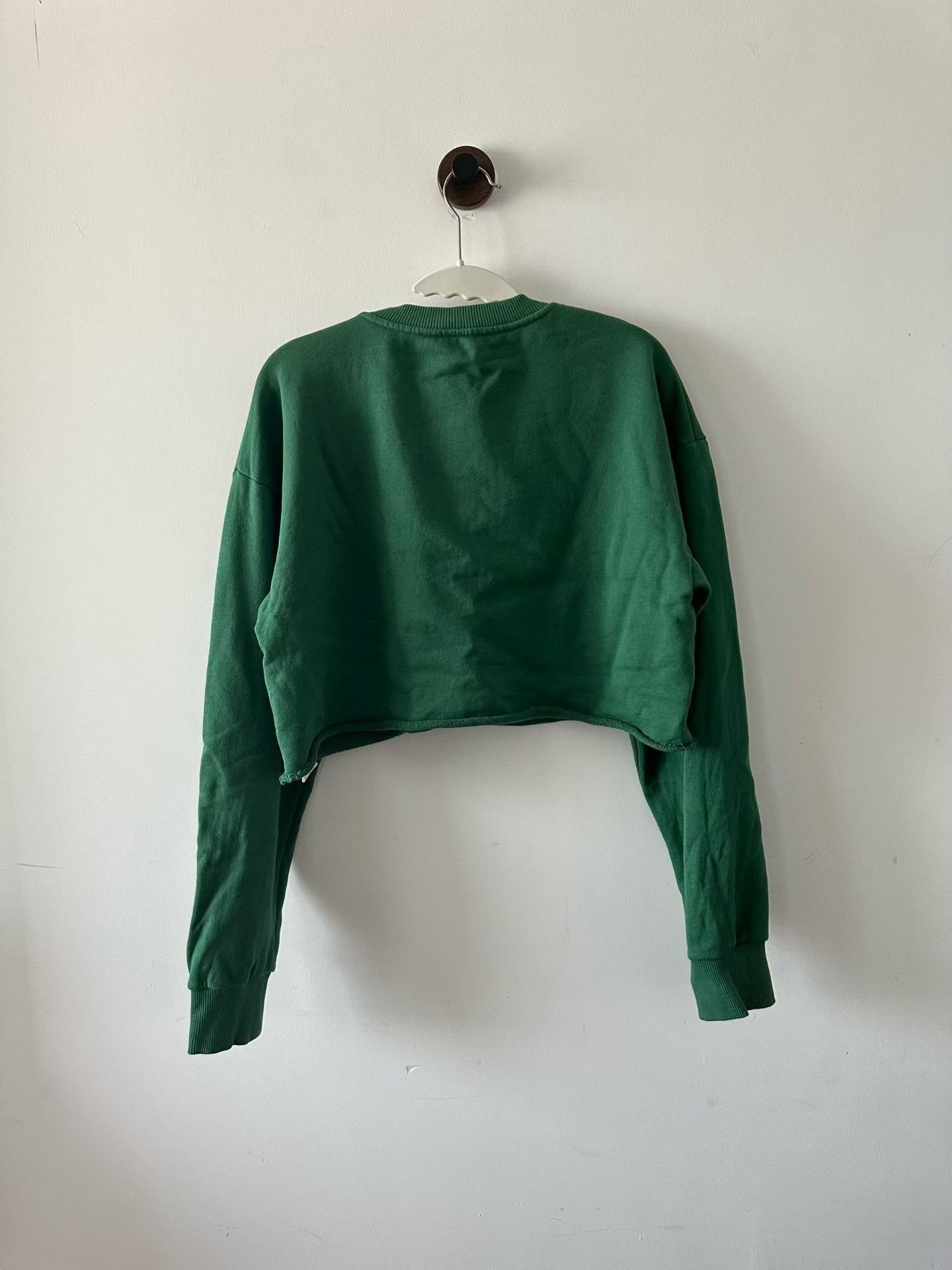 Celine Celine Dark Green Cropped Slogan Sweatshirt Size M / US 6-8 / IT 42-44 - 2 Thumbnail