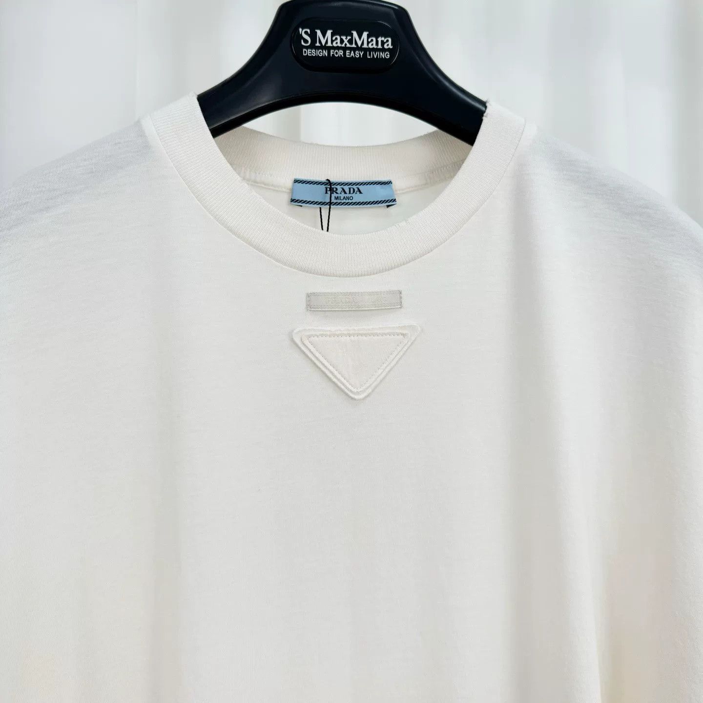 Prada Prada White Distressed Neck Short-Sleeve Size XS / US 0-2 / IT 36-38 - 3 Thumbnail