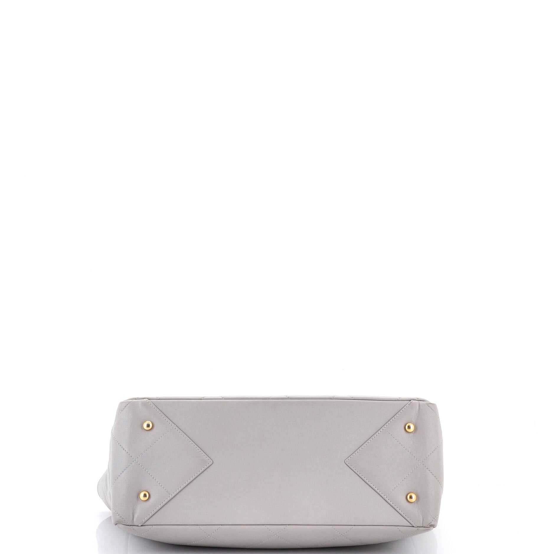 Chanel Chain Strap Shopping Tote Size ONE SIZE - 4 Thumbnail