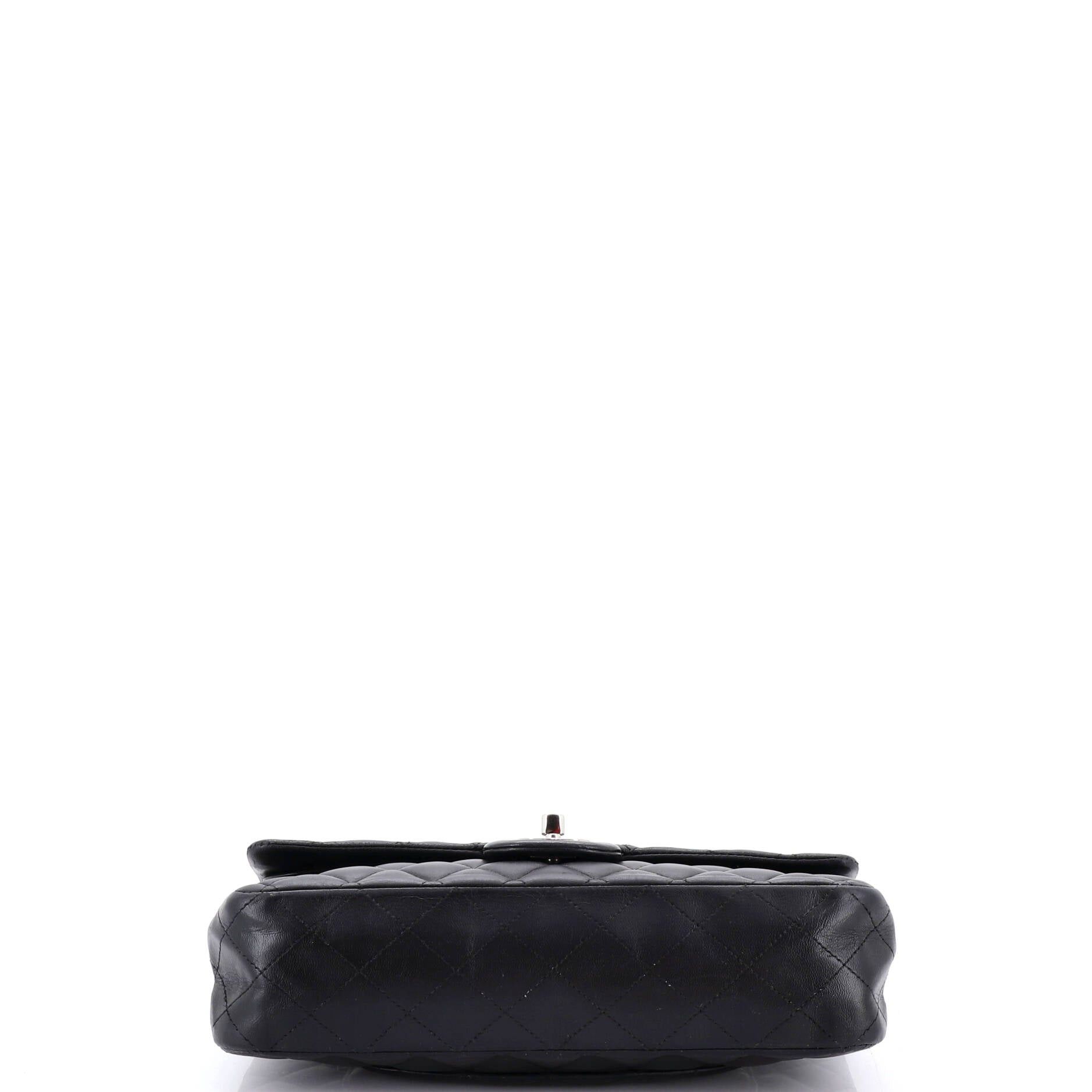 Chanel Vintage Classic Double Flap Bag Size ONE SIZE - 5 Thumbnail