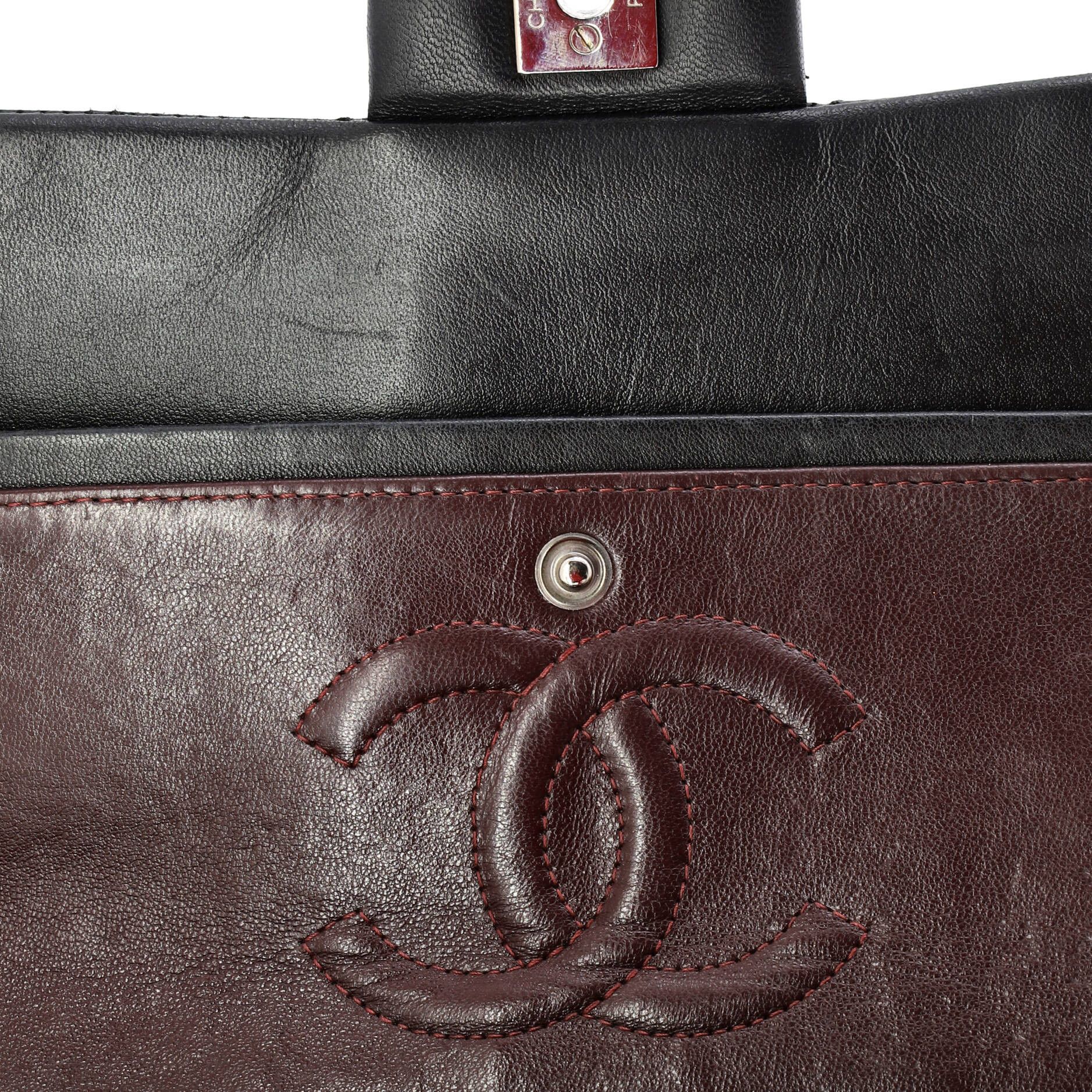 Chanel Vintage Classic Double Flap Bag Size ONE SIZE - 7 Thumbnail
