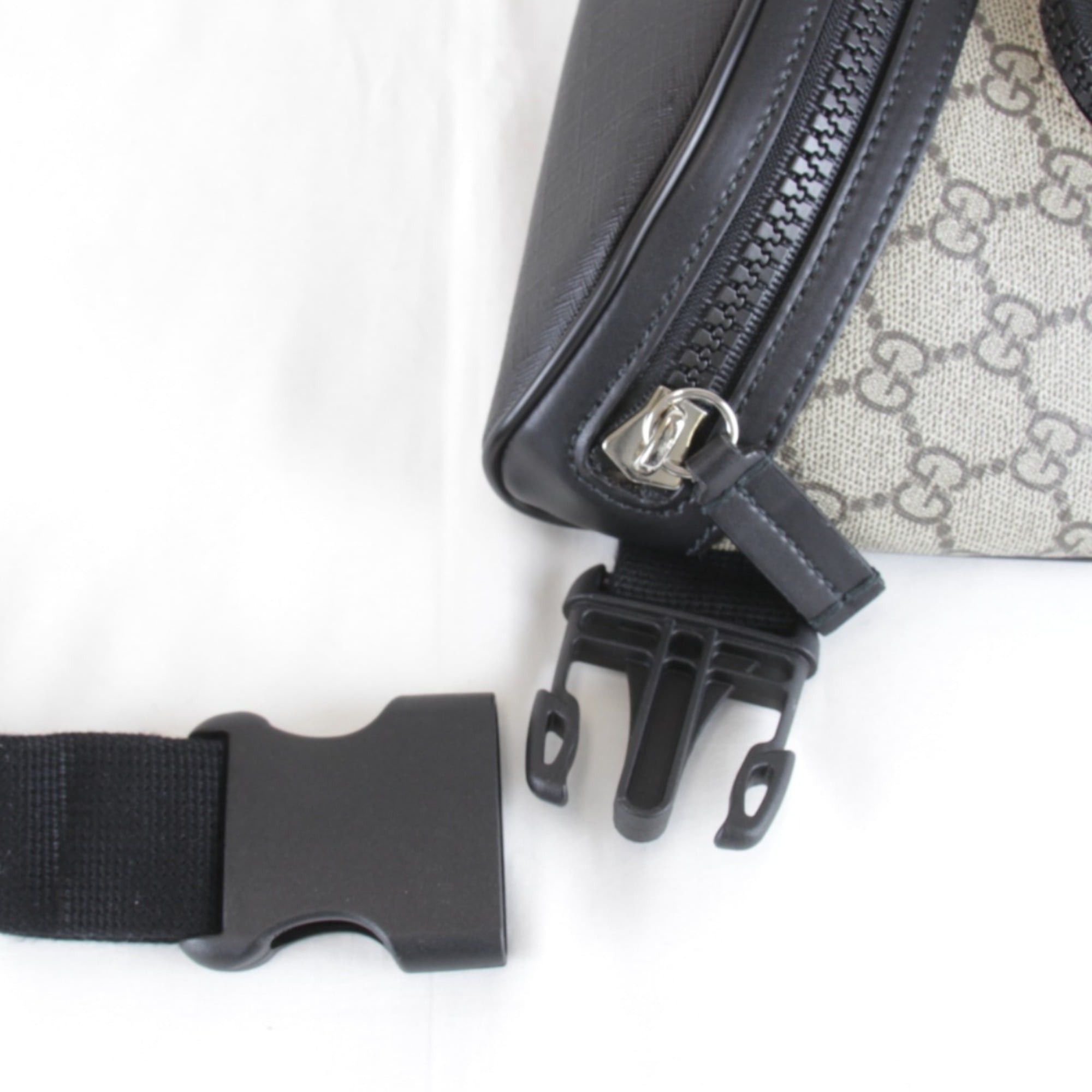 Gucci GUCCI 779843・493075 Body Bag GG Supreme Canvas Gray Women's Size ONE SIZE - 6 Thumbnail
