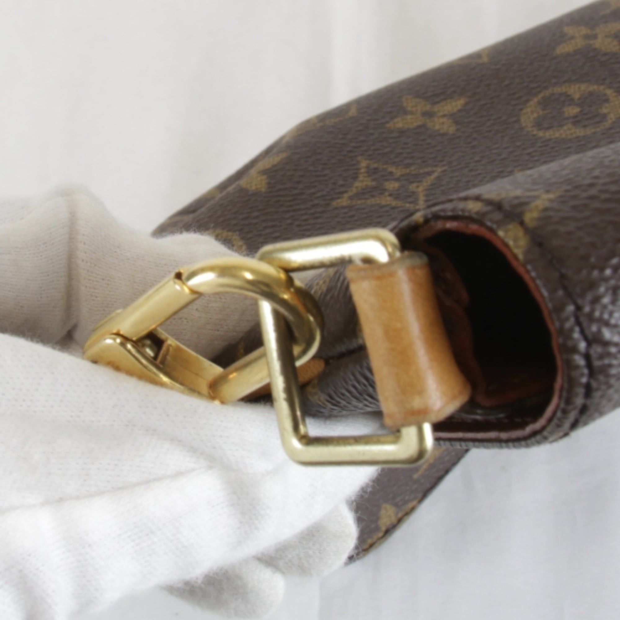 Louis Vuitton LOUIS VUITTON Musette Tango M51257 Shoulder Bag, Monogram Canvas, Monogram, Women's Size ONE SIZE - 8 Thumbnail