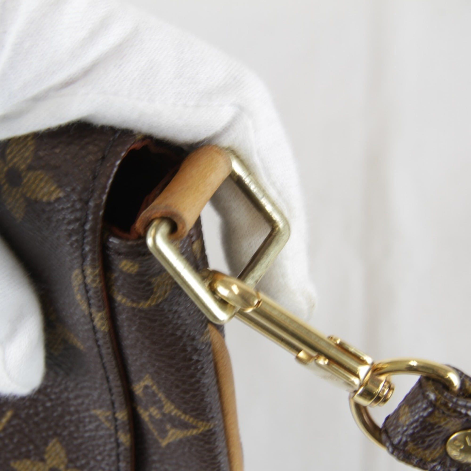 Louis Vuitton LOUIS VUITTON Musette Tango M51257 Shoulder Bag, Monogram Canvas, Monogram, Women's Size ONE SIZE - 7 Thumbnail