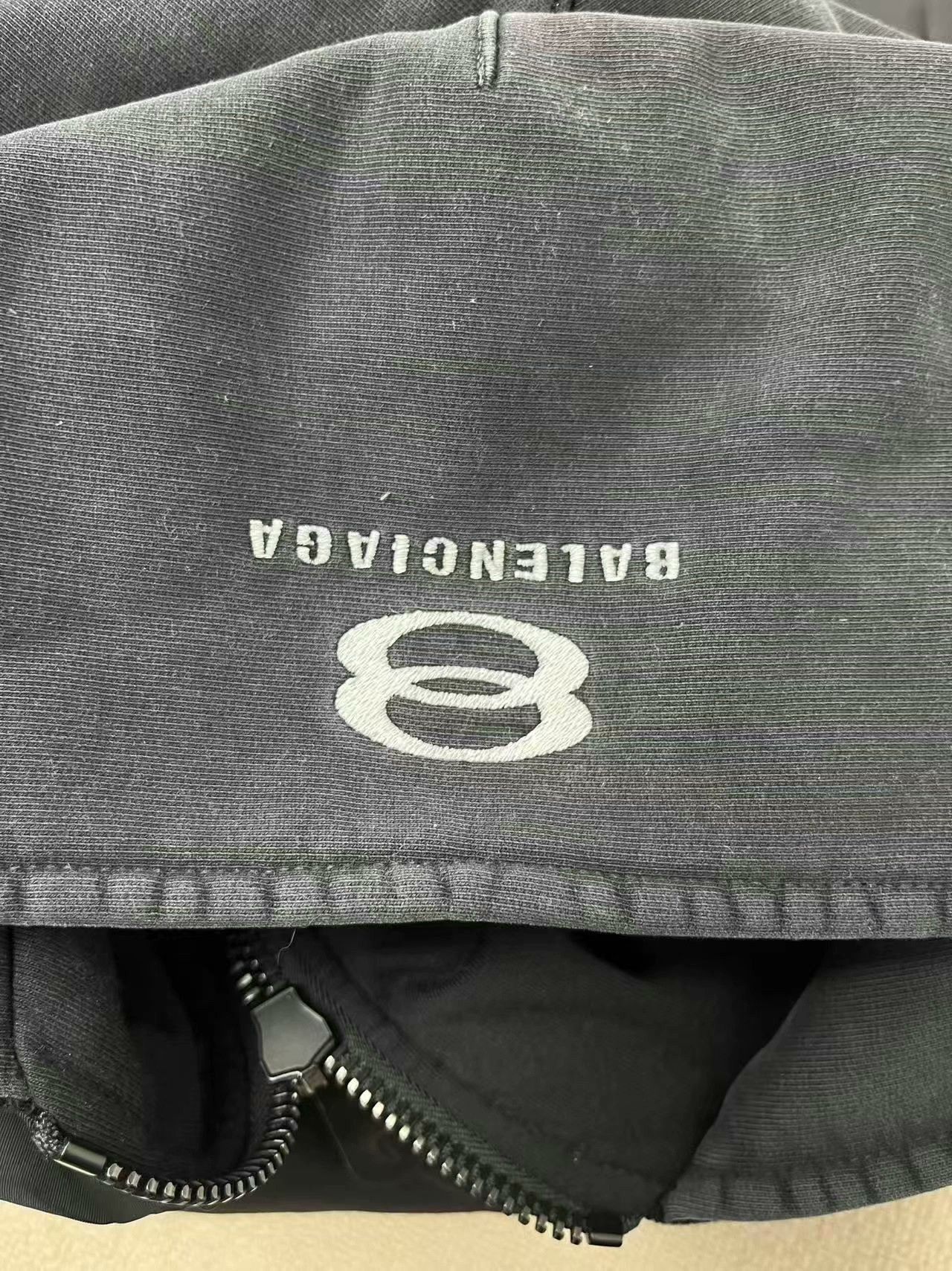 Balenciaga Balenciaga Hooded Zip Short Jacket Size XS / US 0-2 / IT 36-38 - 3 Thumbnail