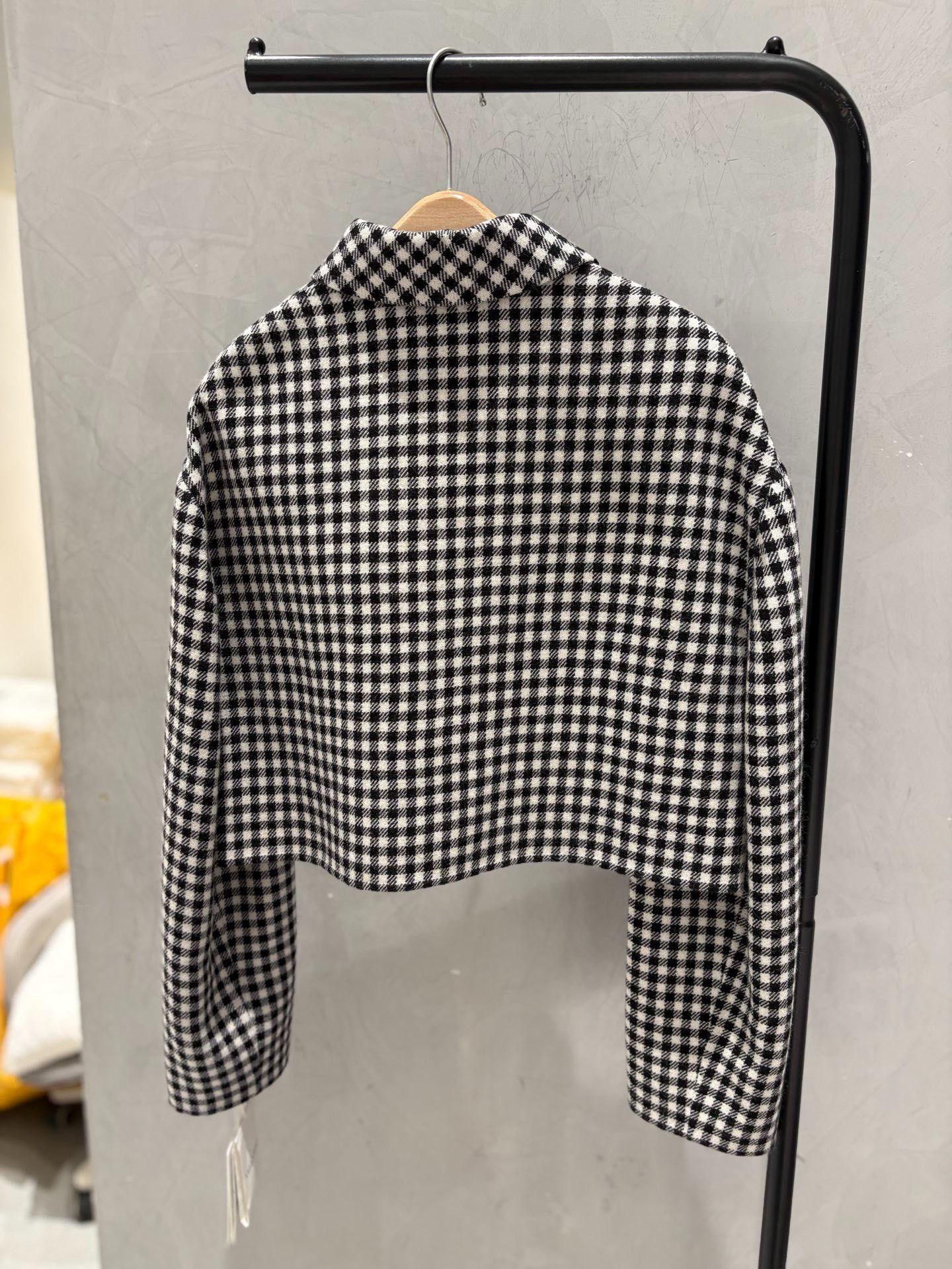 Valentino Valentino Wool Rabbit Hair Houndstooth Cropped Coat Size S / US 4 / IT 40 - 3 Thumbnail