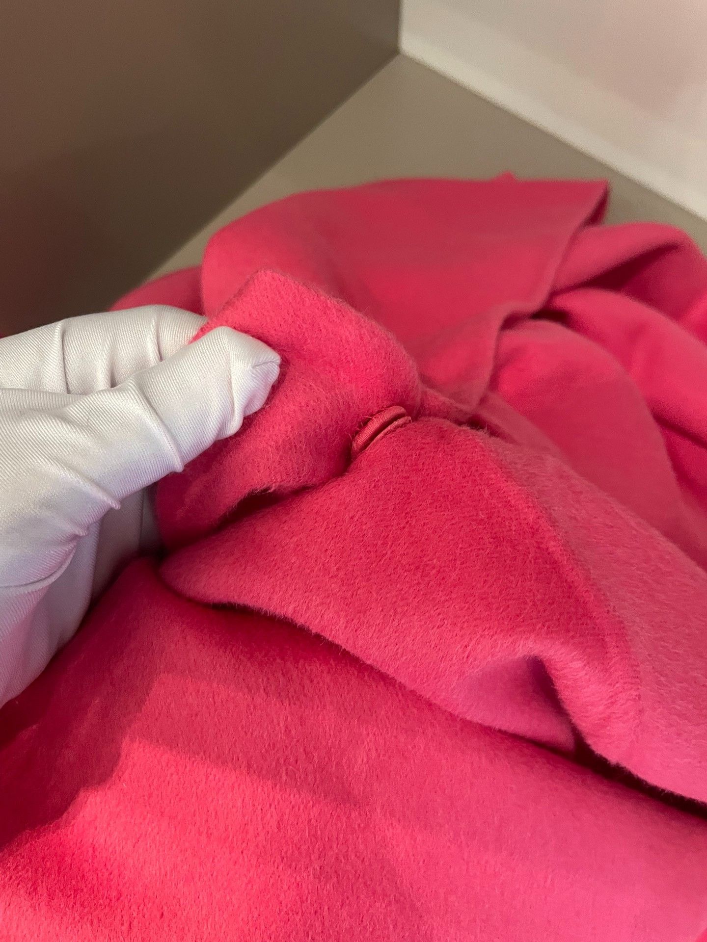 Valentino Valentino Bright Pink Bow Cape Size S / US 4 / IT 40 - 9 Thumbnail