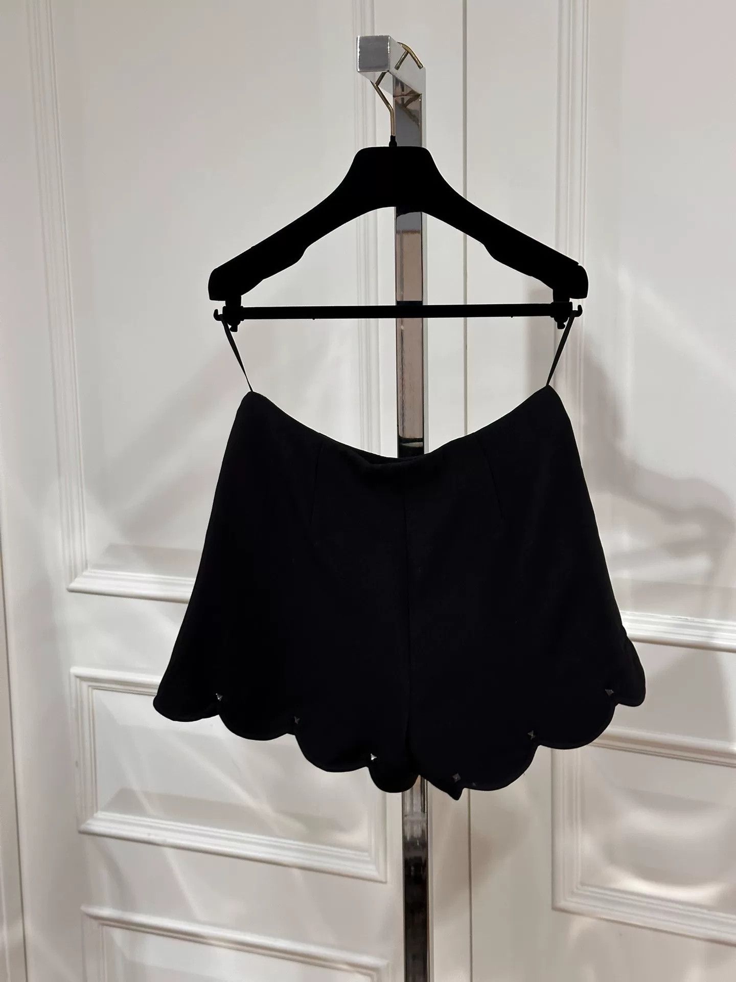 Valentino Valentino Women's Wavy Hem Skirt Size 38" / US 16 / IT 52 - 2 Thumbnail