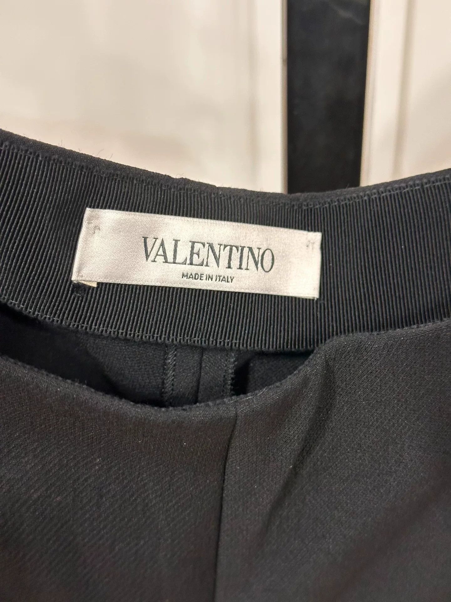 Valentino Valentino Women's Wavy Hem Skirt Size 38" / US 16 / IT 52 - 3 Thumbnail
