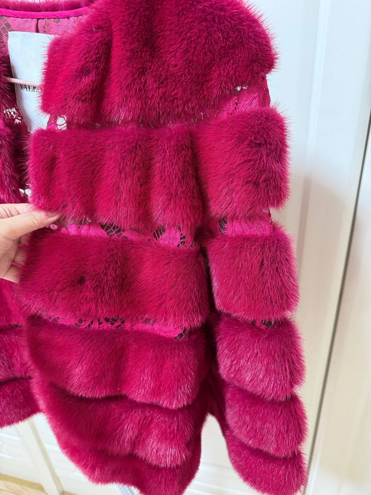 Valentino Valentino Burgundy Mink Coat with Lace Size S / US 4 / IT 40 - 5 Thumbnail