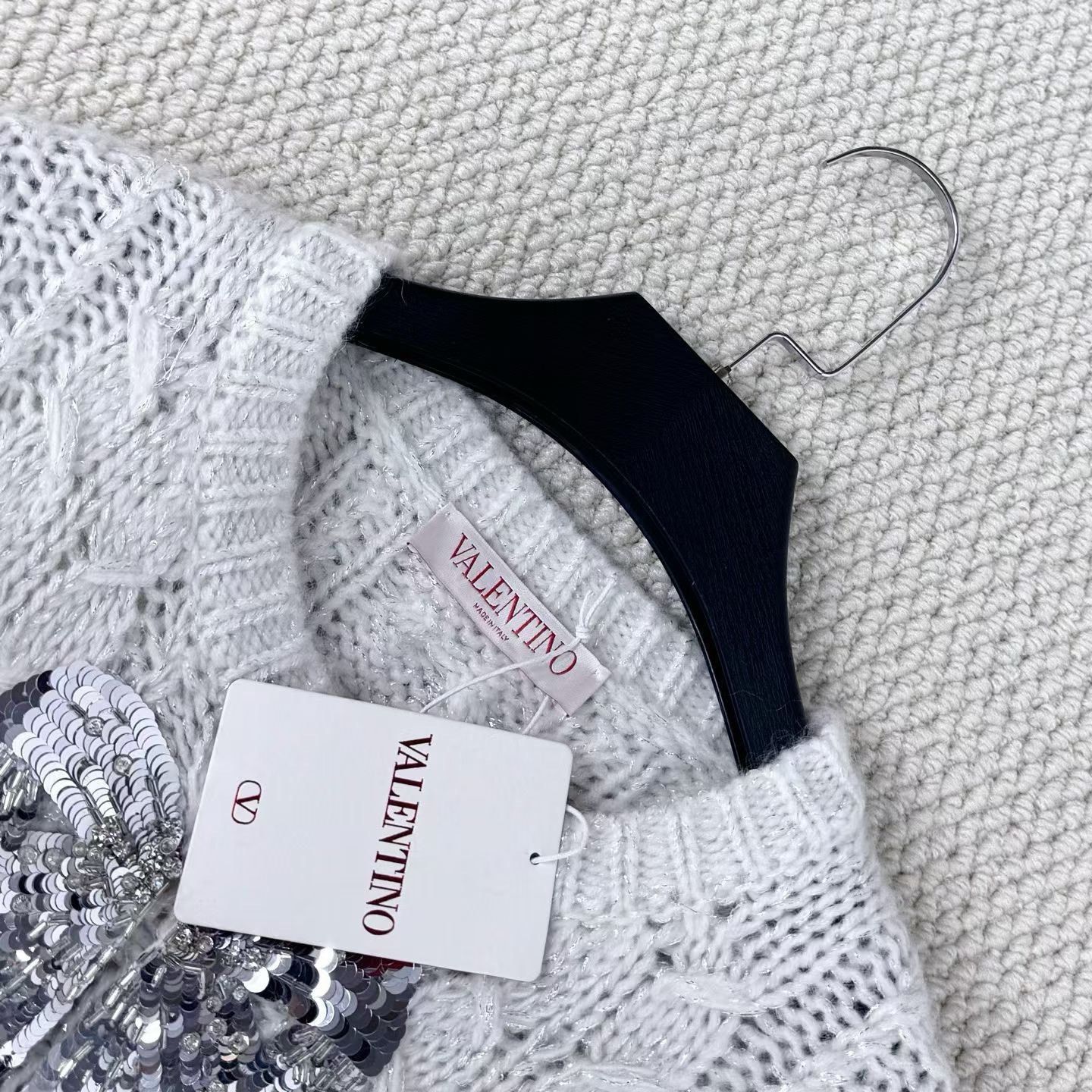 Valentino Valentino White Sequin Bow Sweater Size M / US 6-8 / IT 42-44 - 3 Thumbnail
