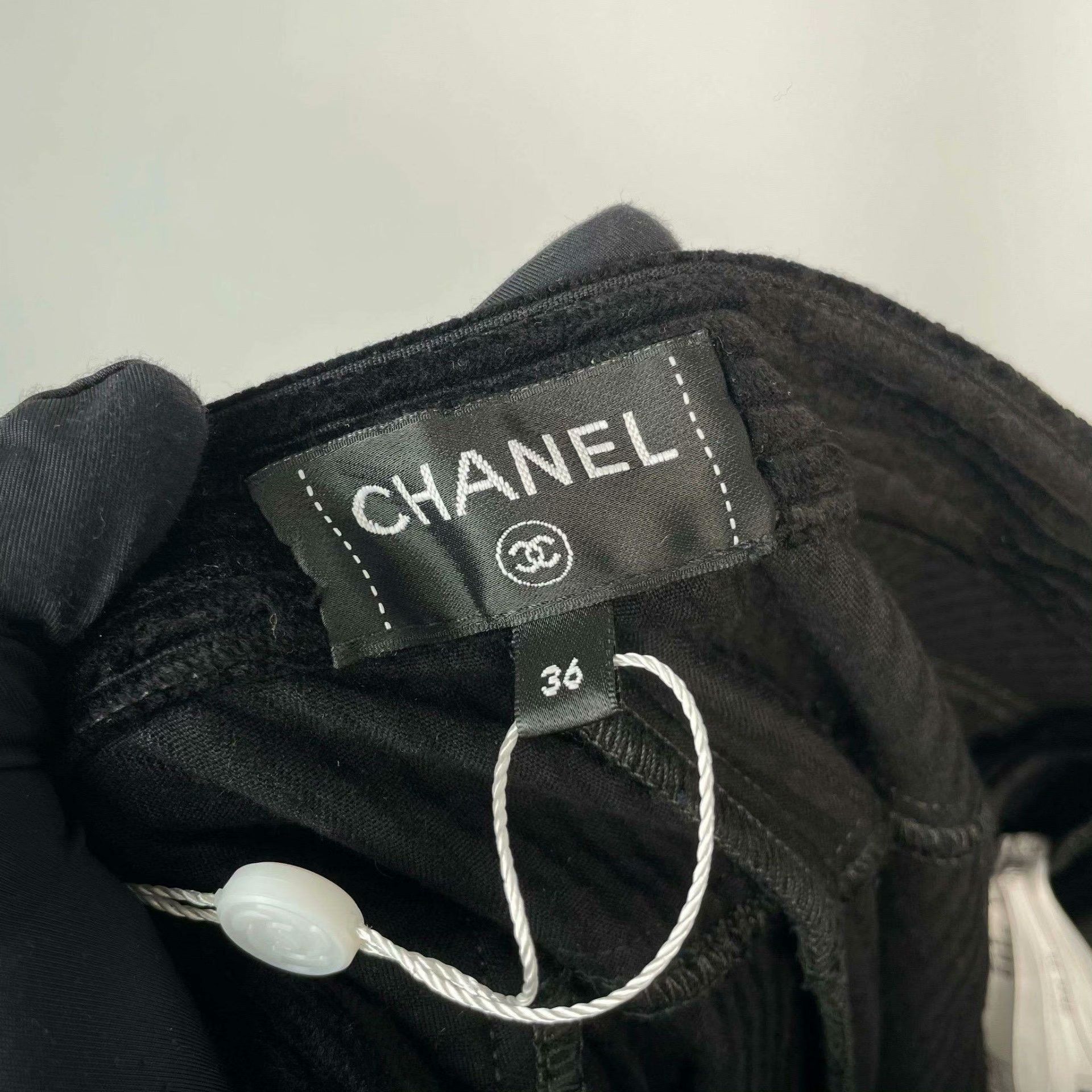Chanel Chanel 25k Black Straight-Leg Trousers Size 36" / US 14 / IT 50 - 3 Thumbnail