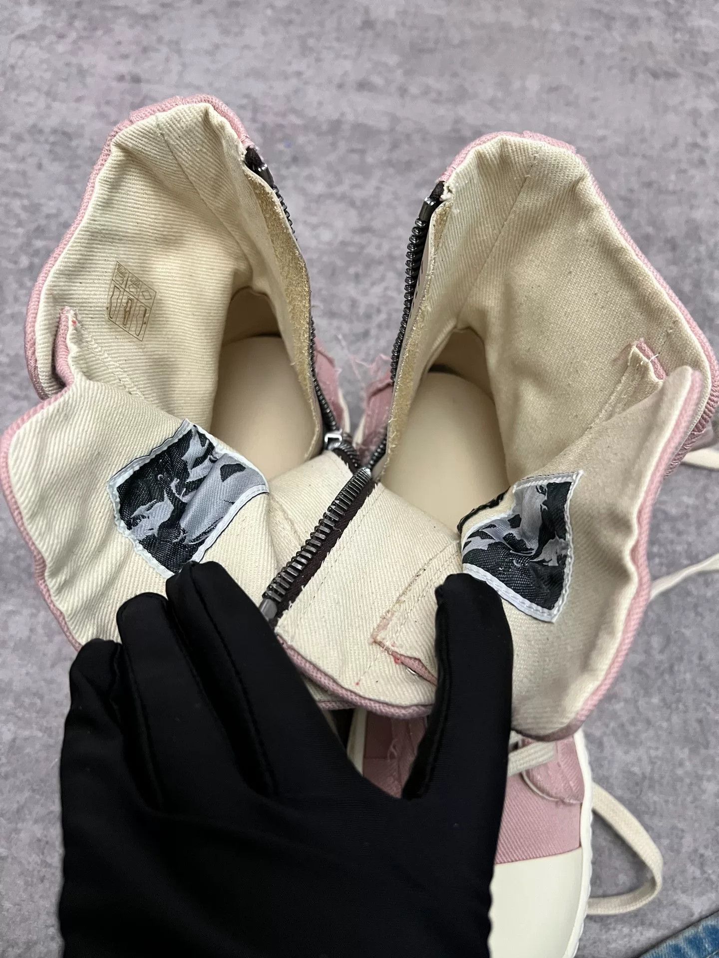 Rick Owens Rick Owens Pink High-Top Canvas Sneakers Size US 6 / IT 36 - 6 Thumbnail