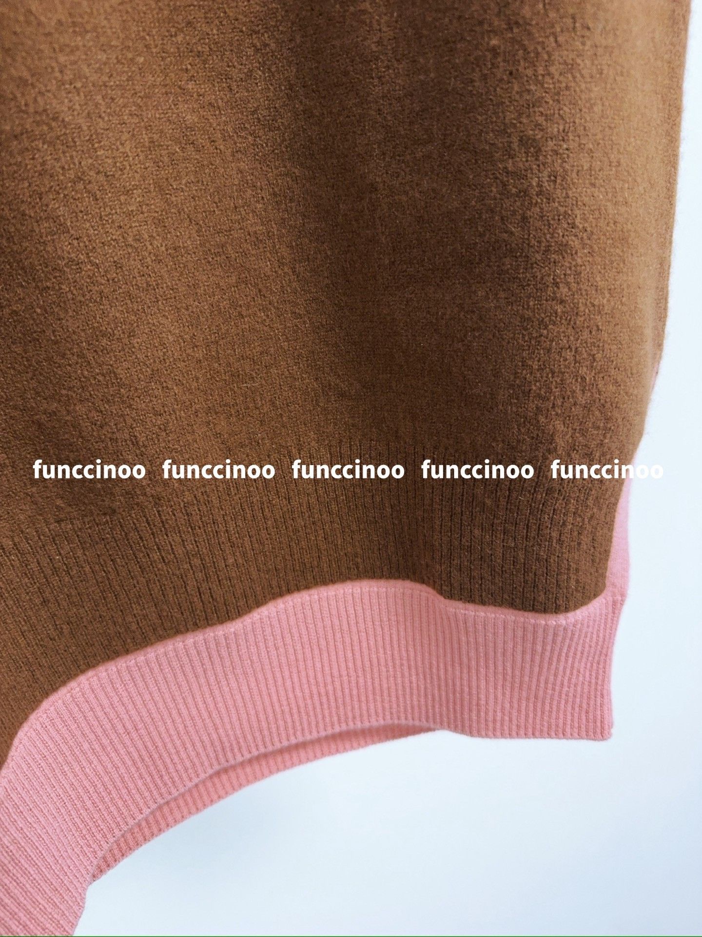 Miu Miu Miu Miu Brown Pink Color-Blocked Knit Polo Top Size S / US 4 / IT 40 - 4 Thumbnail