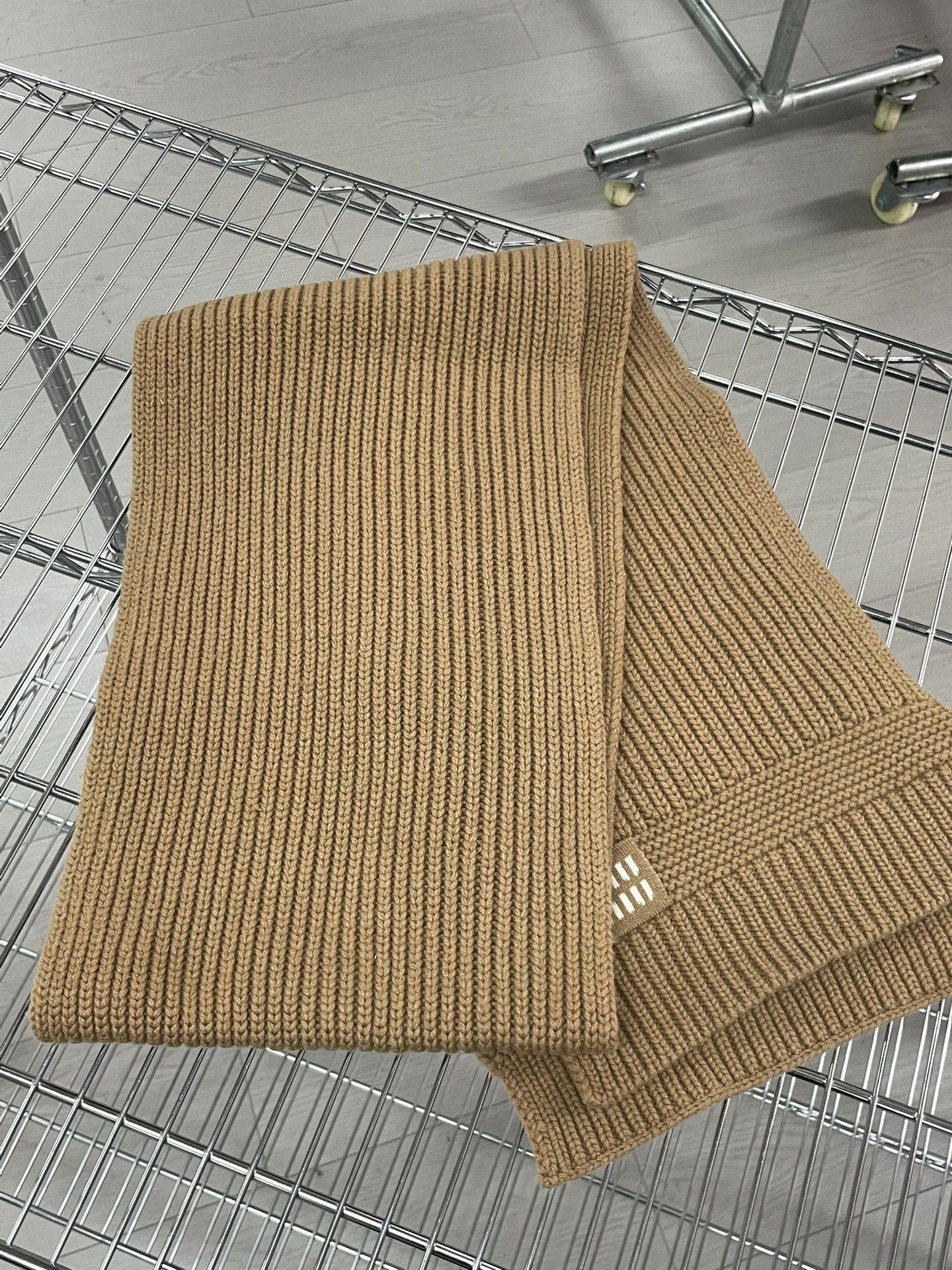 Miu Miu MiuMiu Camel Ribbed Knit Logo Scarf Size ONE SIZE - 4 Thumbnail