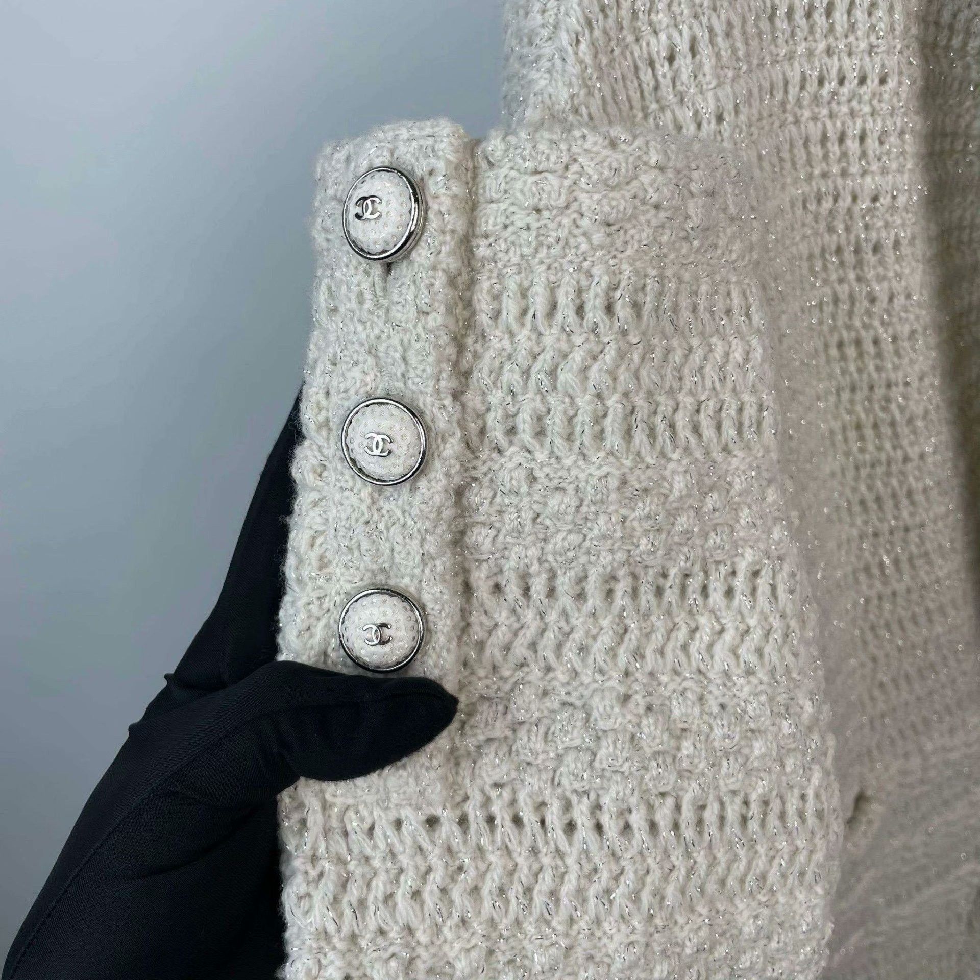 Chanel Chanel Silver Thread Knit Four-Pocket Cardigan Size S / US 4 / IT 40 - 6 Thumbnail