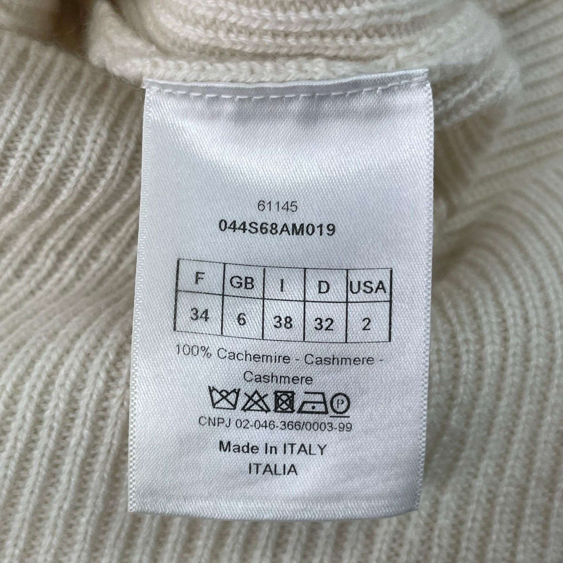 Dior Christian Dior Beige Bee Embroidery Cashmere Sleeveless Knit Top Size XXS / US 00 / IT 34 - 7 Thumbnail