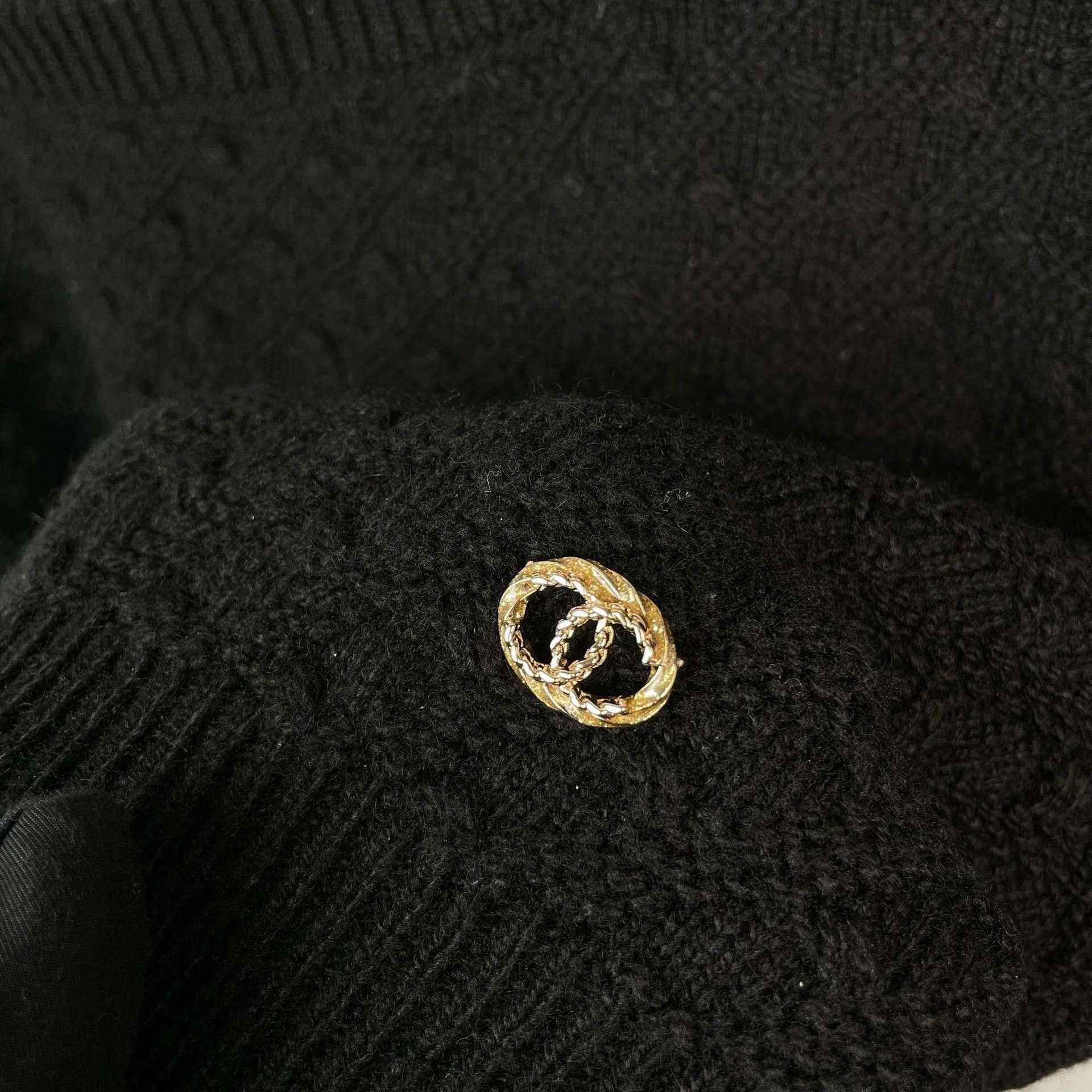 Chanel Chanel 23B Black Chain Knitted Top Size XS / US 0-2 / IT 36-38 - 4 Thumbnail