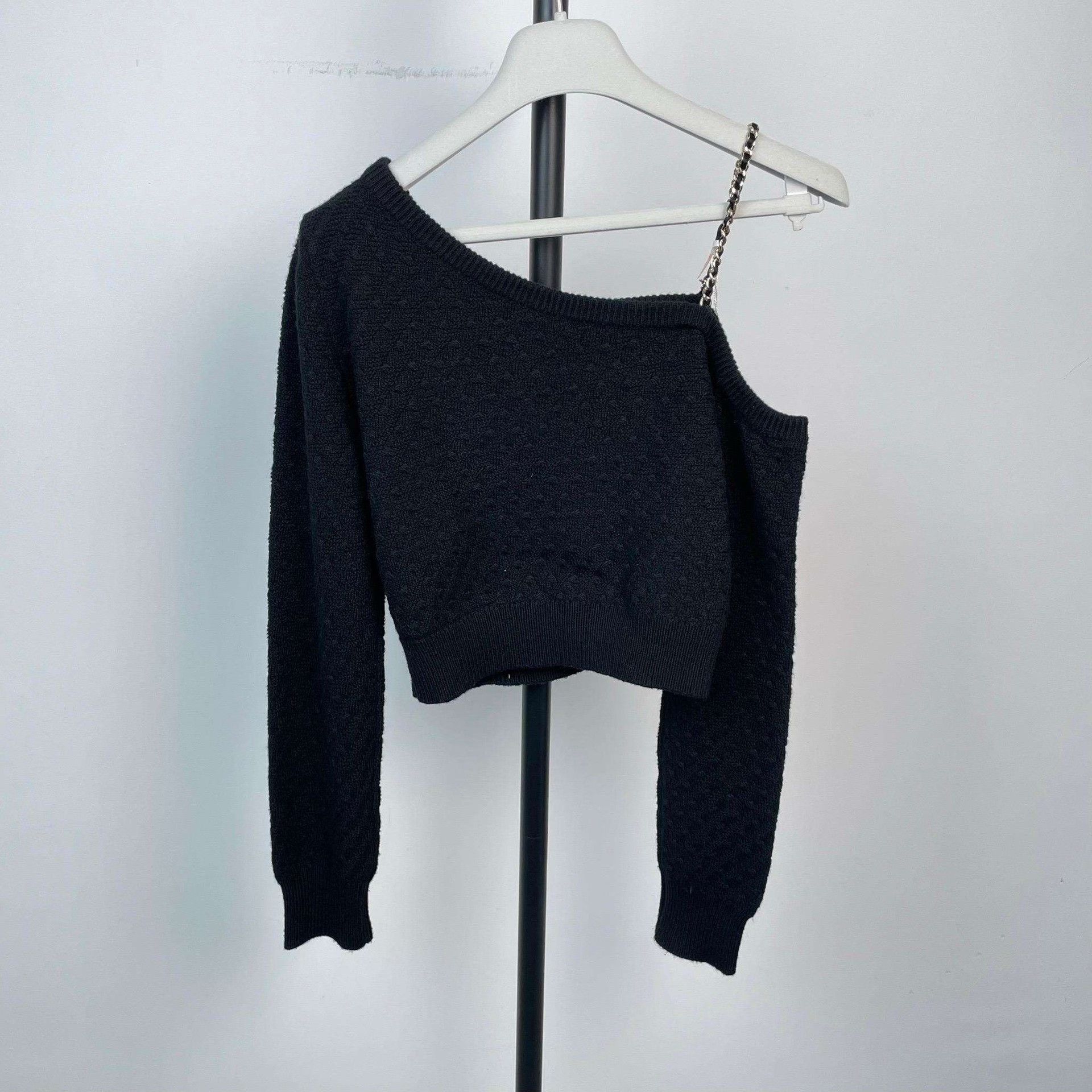 Chanel Chanel 23B Black Chain Knitted Top Size XS / US 0-2 / IT 36-38 - 6 Thumbnail