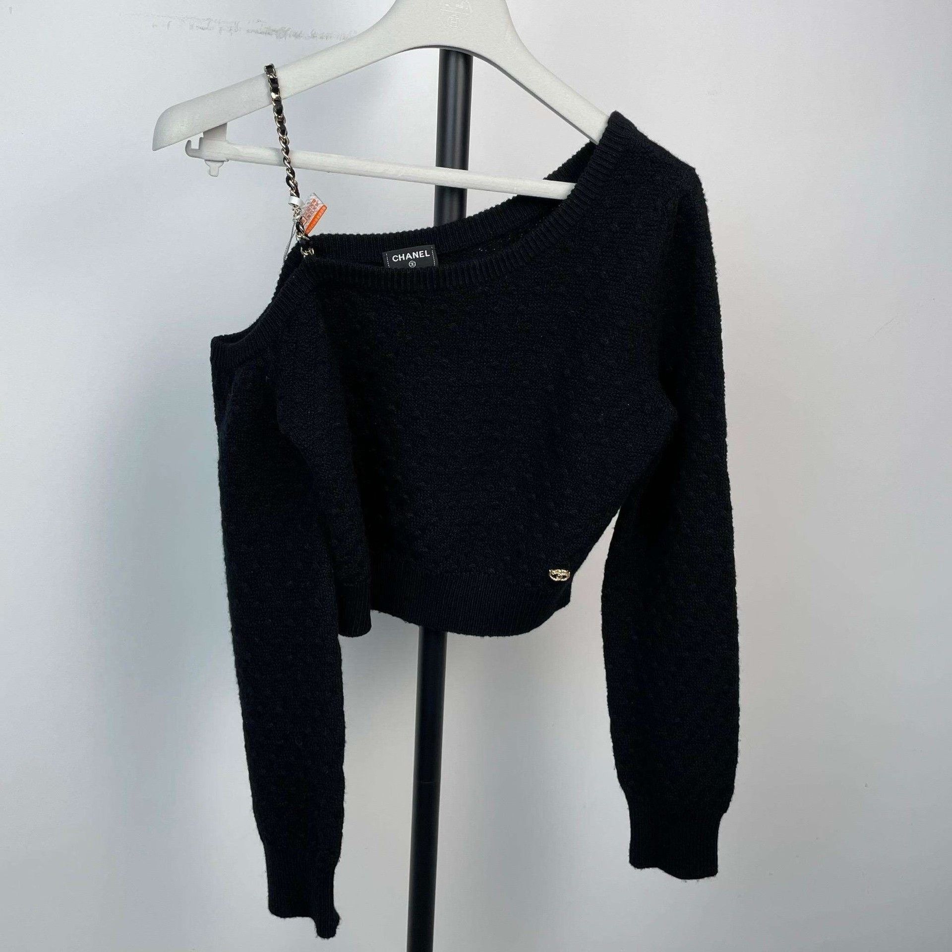 Chanel Chanel 23B Black Chain Knitted Top Size XS / US 0-2 / IT 36-38 - 2 Thumbnail