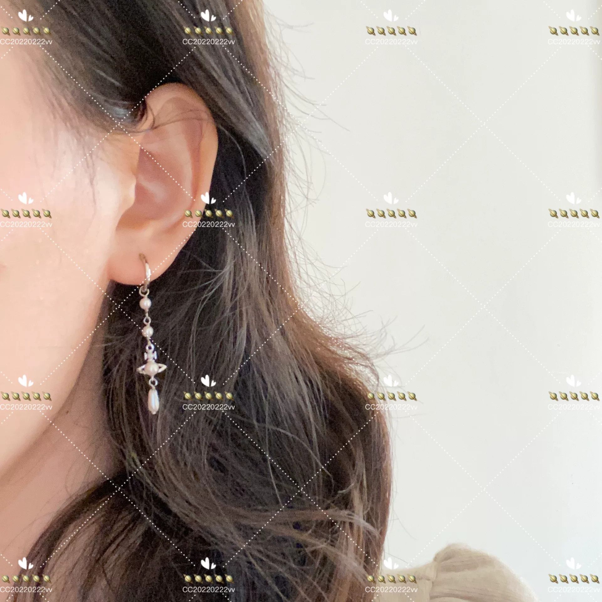 Vivienne Westwood Vivienne Westwood Silver Pearl Hoop Earrings Size ONE SIZE - 2 Thumbnail