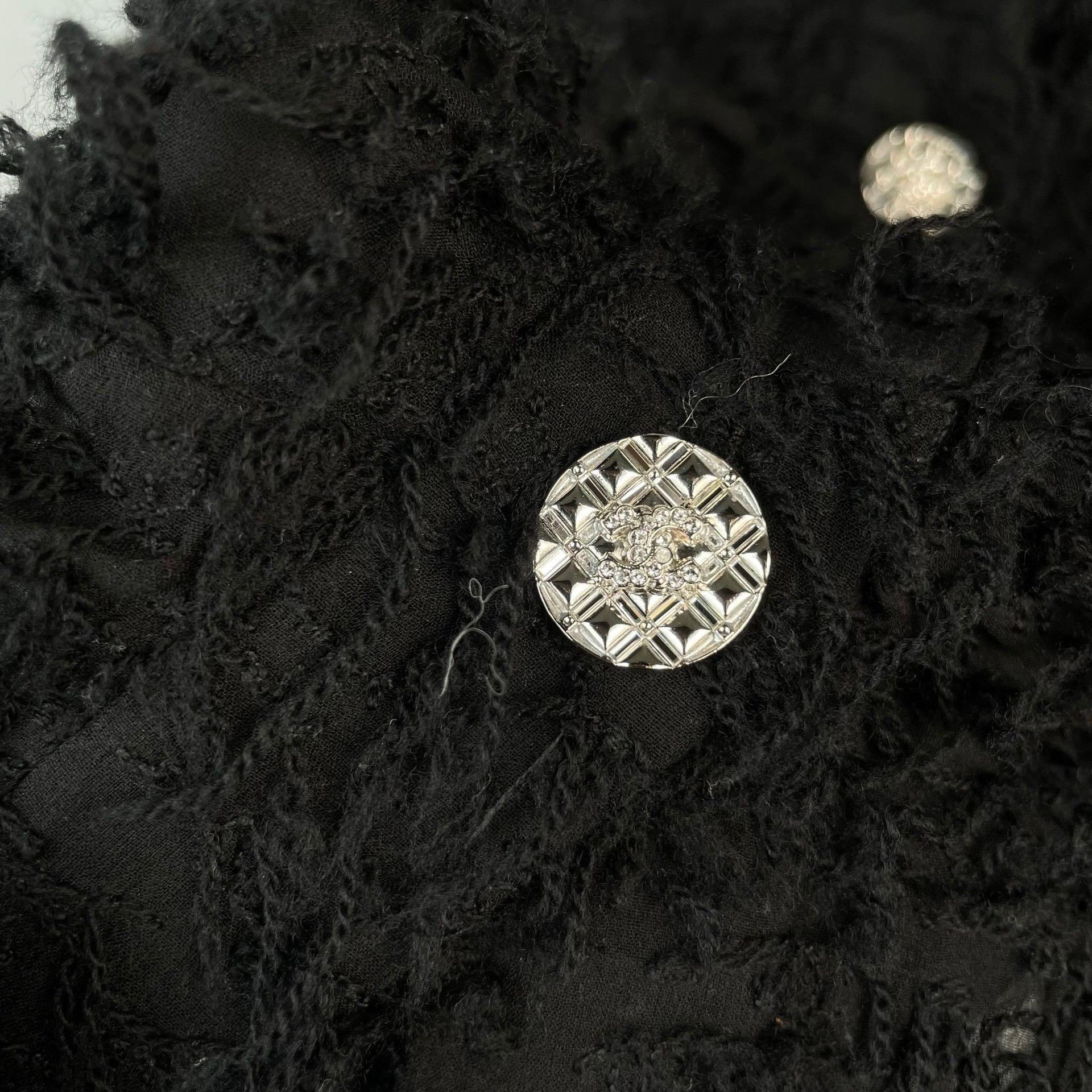Chanel Chanel 22A Lace Coat & Skirt Set Size XXS / US 00 / IT 34 - 4 Thumbnail