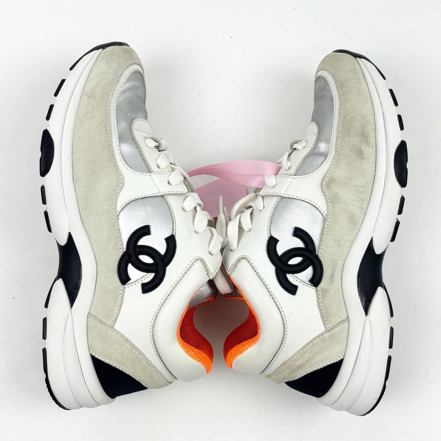 Chanel Chanel Silver White CC Logo Sneakers Size US 5 / IT 35 - 4 Thumbnail