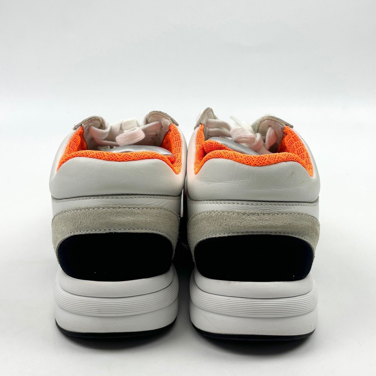 Chanel Chanel Silver White CC Logo Sneakers Size US 5 / IT 35 - 5 Thumbnail