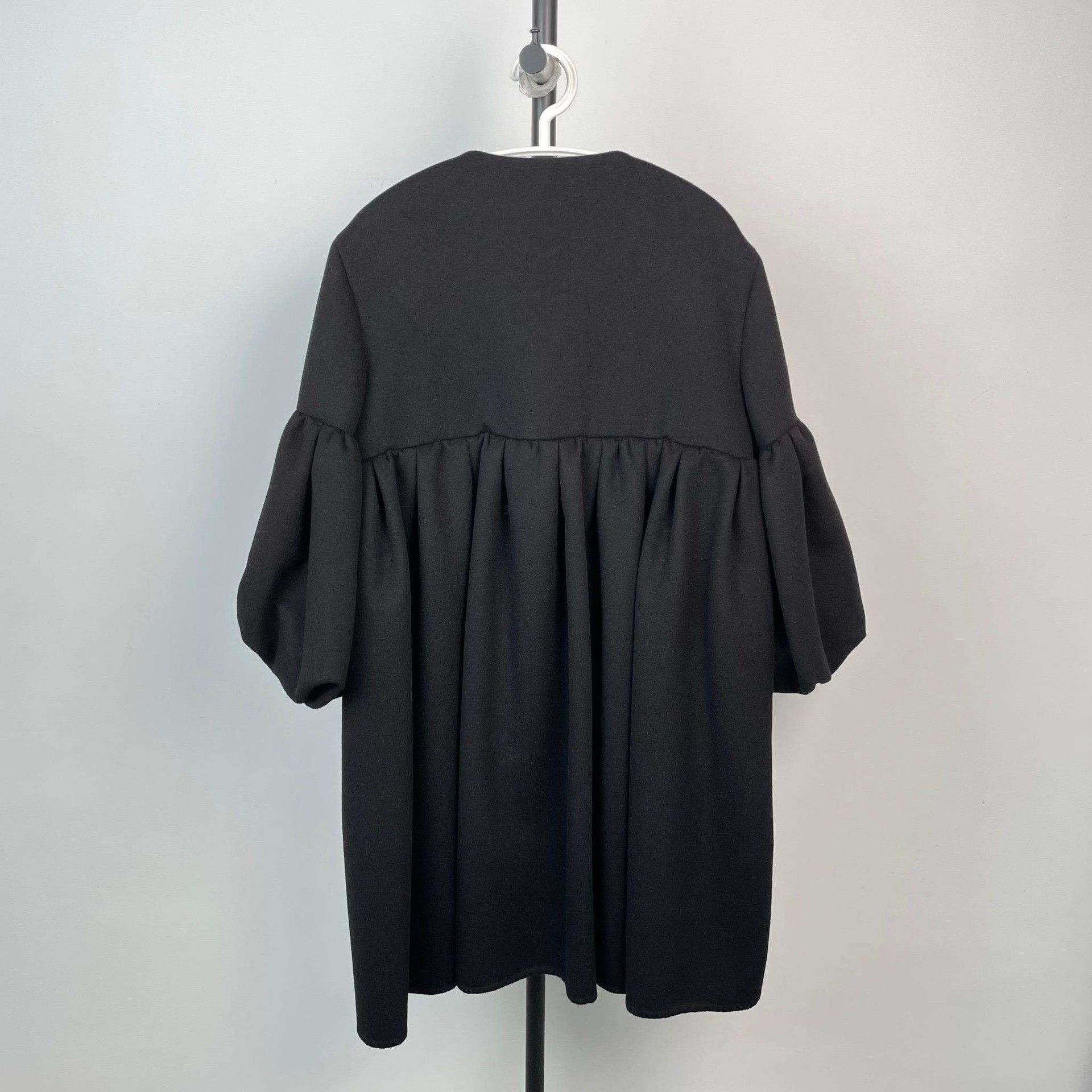 Valentino Valentino Black Puffed Sleeve Wool Coat Size M / US 6-8 / IT 42-44 - 3 Thumbnail