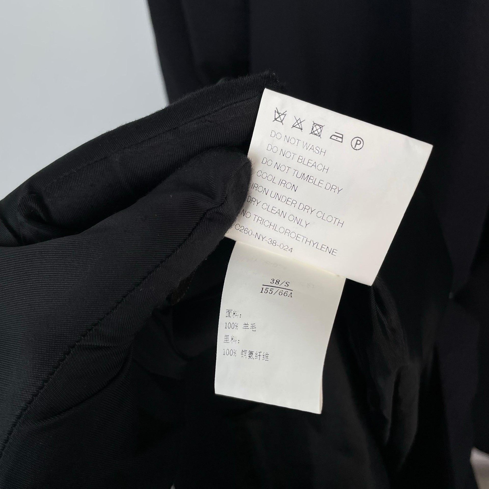 JieDa Giada Black Blazer and Skirt Set Size S / US 4 / IT 40 - 8 Thumbnail