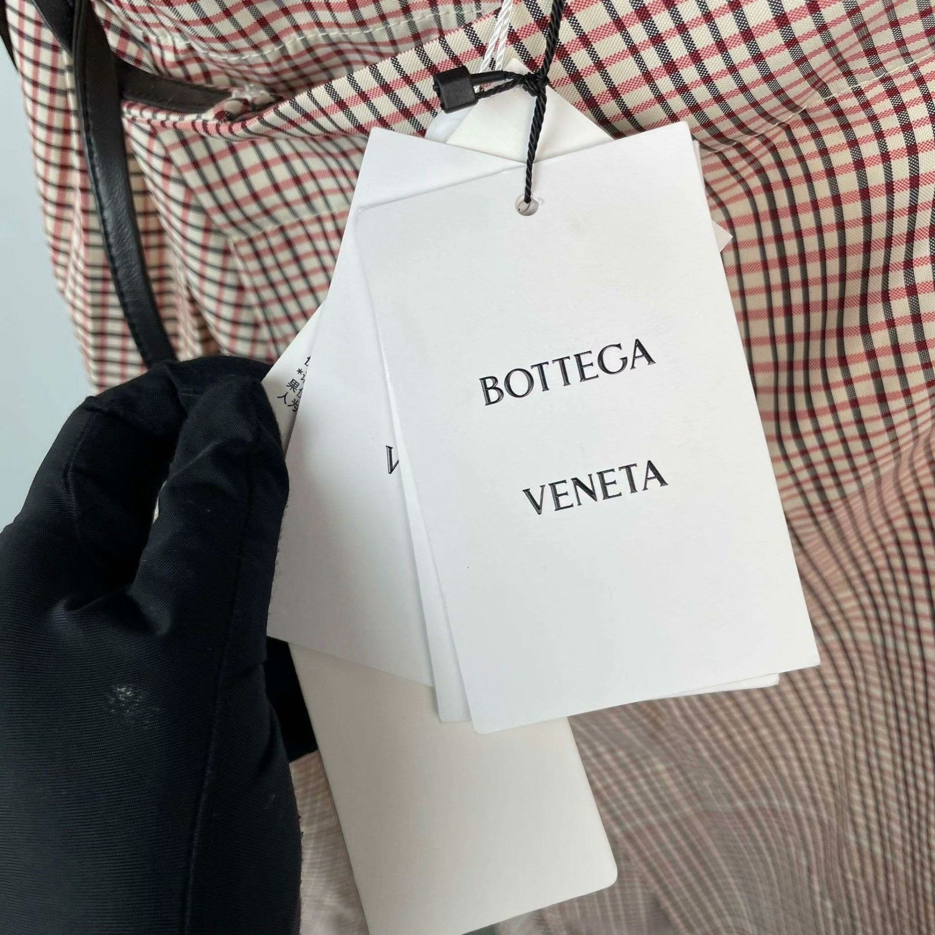 Bottega Veneta Bottega Veneta Red-Brown Plaid Asymmetric Skirt Size 34" / US 12 / IT 48 - 3 Thumbnail