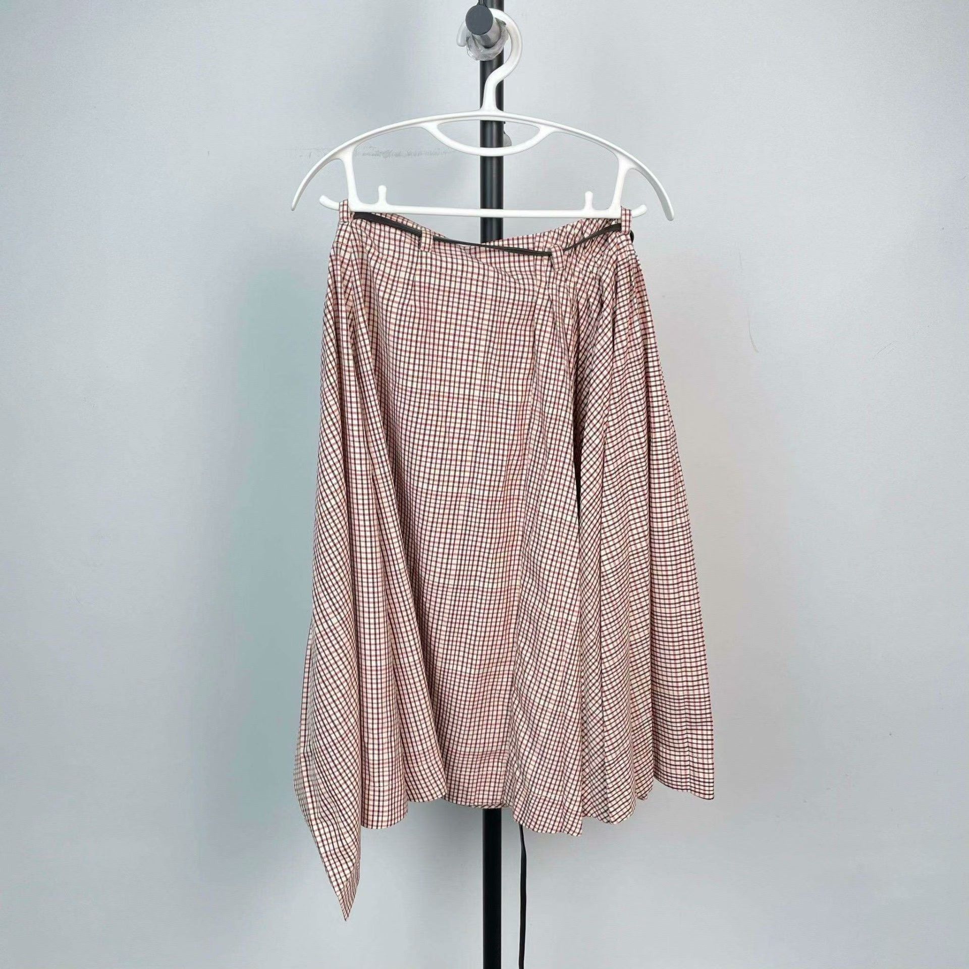 Bottega Veneta Bottega Veneta Red-Brown Plaid Asymmetric Skirt Size 34" / US 12 / IT 48 - 2 Thumbnail
