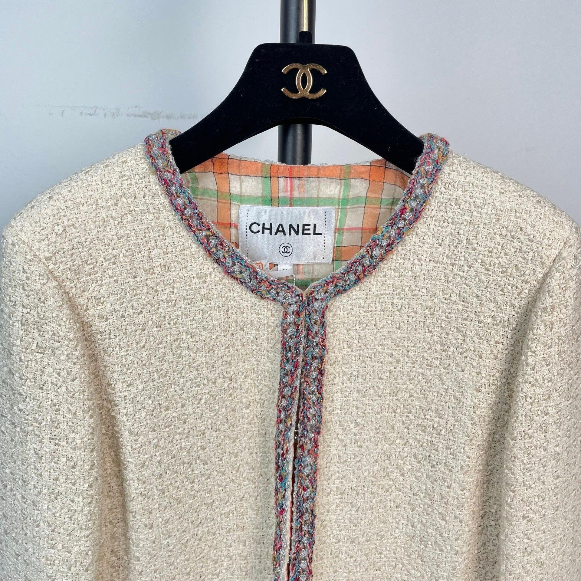 Chanel Chanel Cream Two-Pocket Short Jacket Size XS / US 0-2 / IT 36-38 - 4 Thumbnail