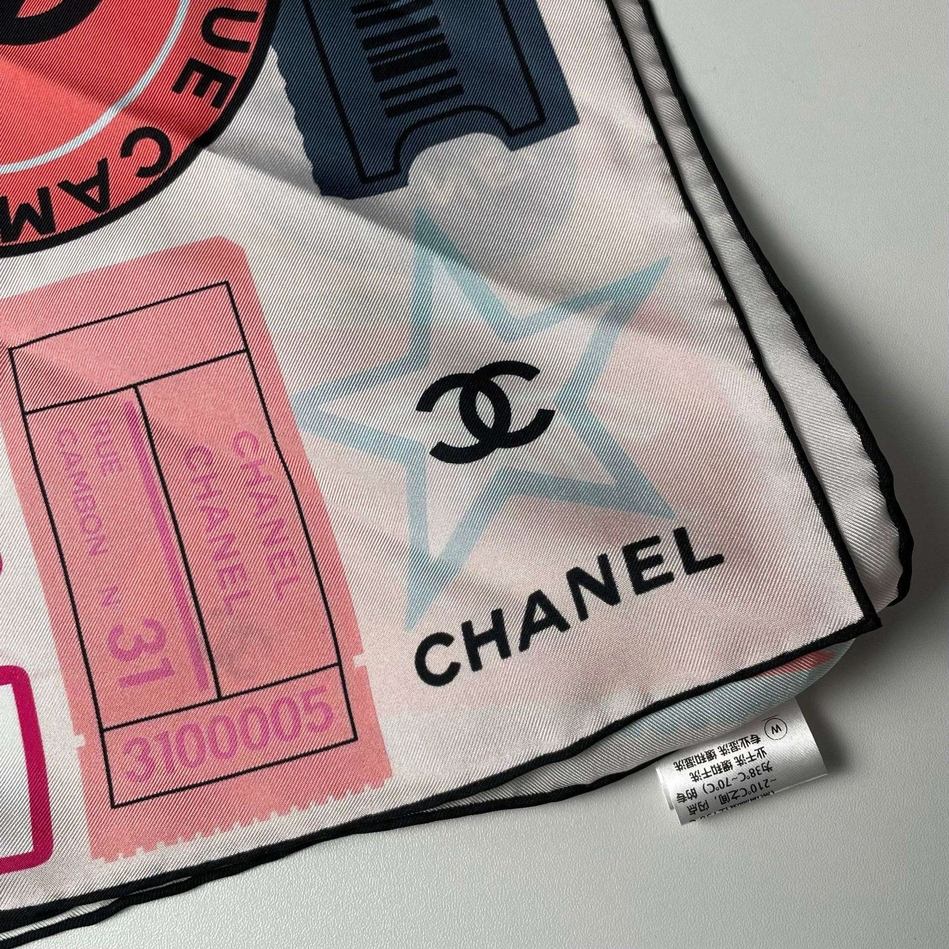 Chanel Chanel Multi-Color Logo Heart Silk Scarf Size ONE SIZE - 5 Thumbnail