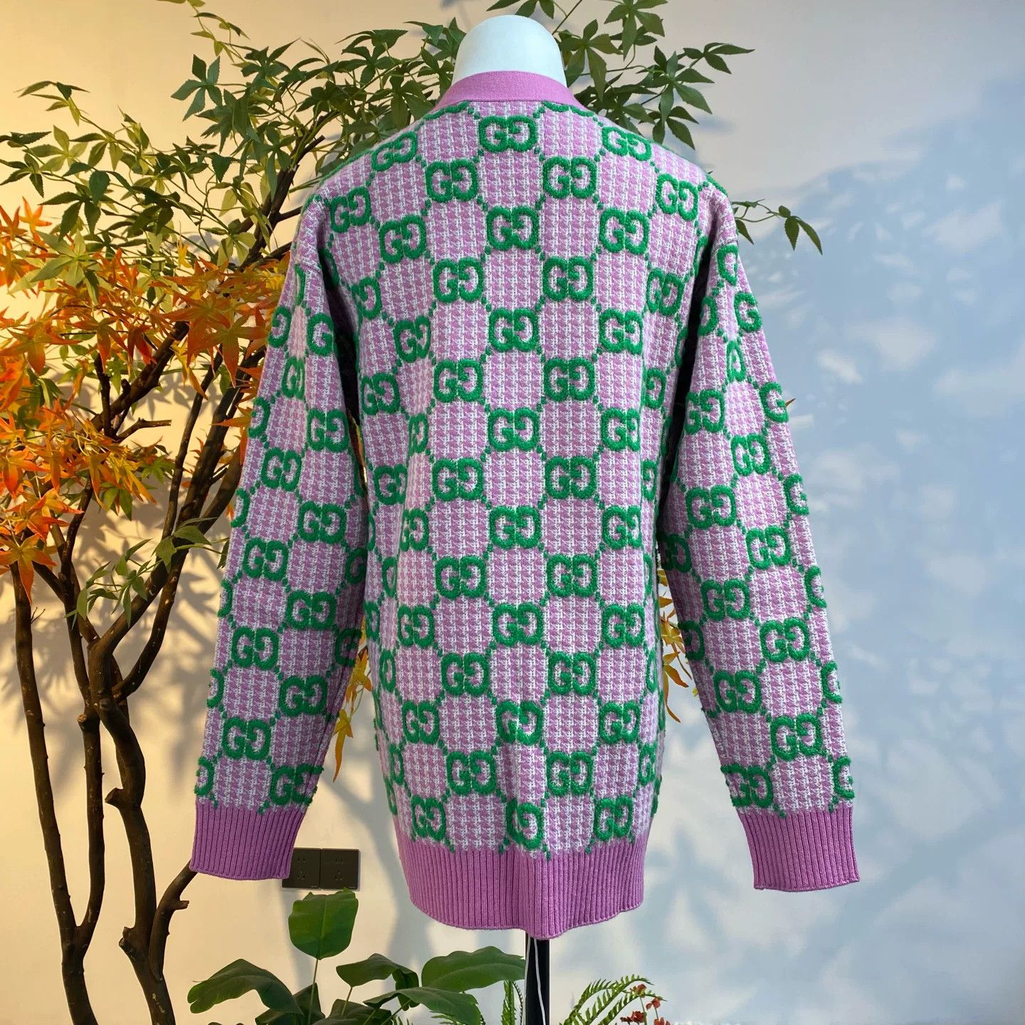 Gucci Gucci V-Neck Double G Print Cardigan Size XS / US 0-2 / IT 36-38 - 3 Thumbnail